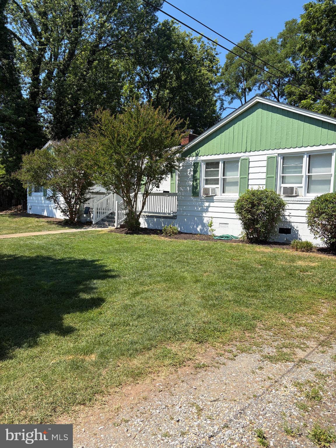 109 WASHINGTON STREET NE