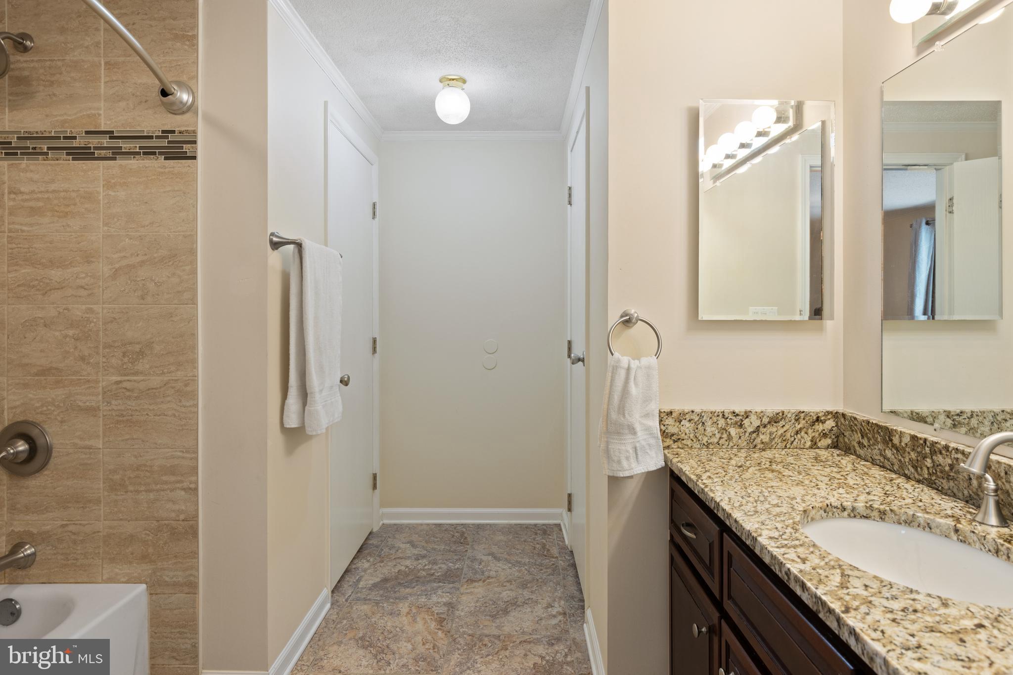 KAHLAND - Residential