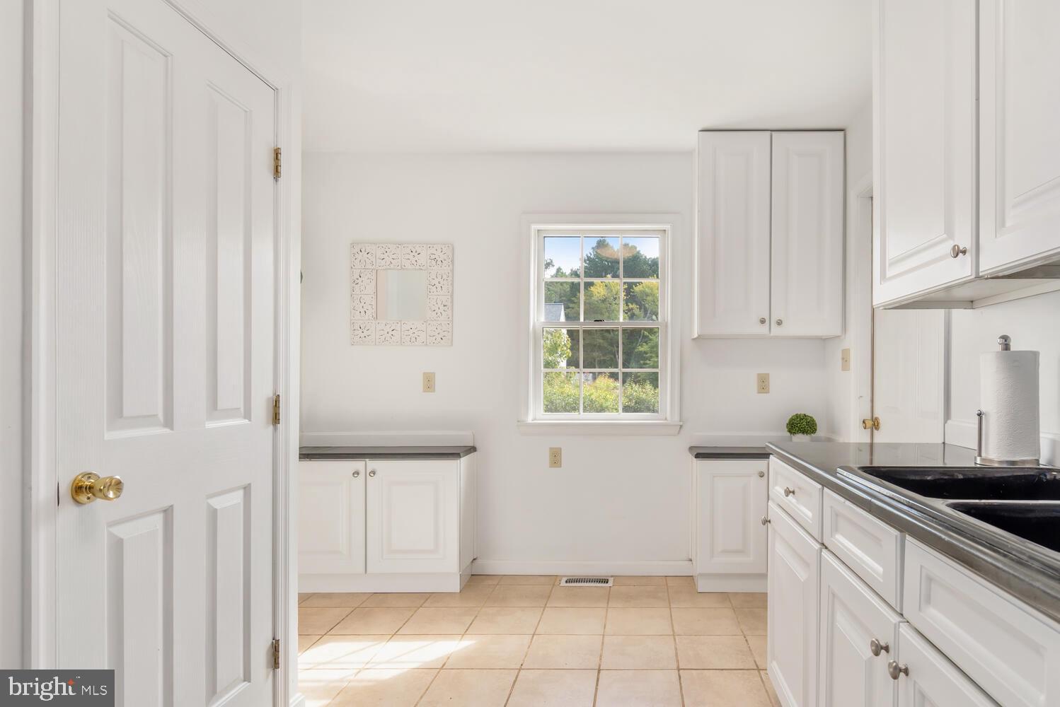 ROYAL OAK - Residential