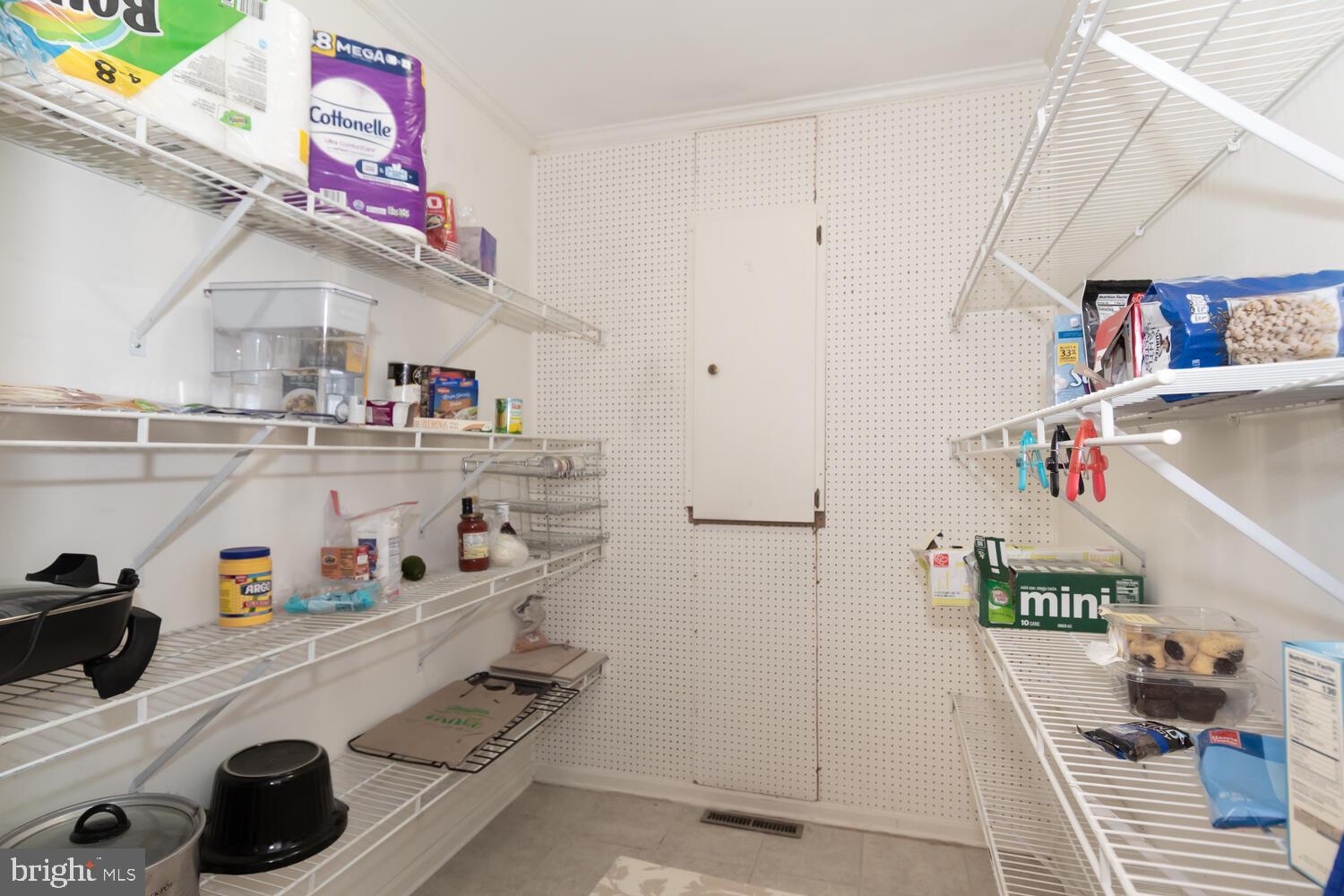 ROYAL OAK - Residential