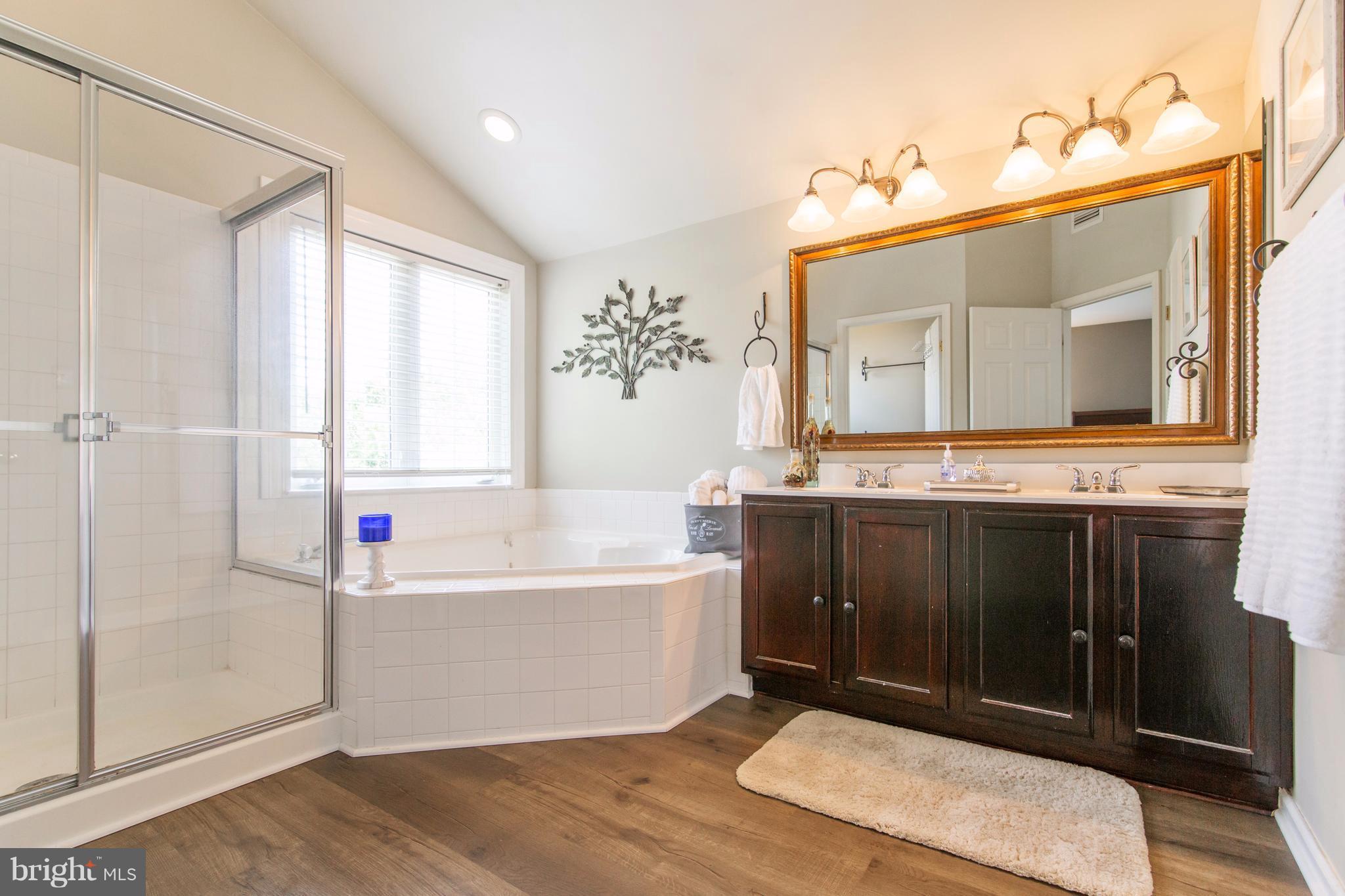 MARSHALEE WOODS - Residential