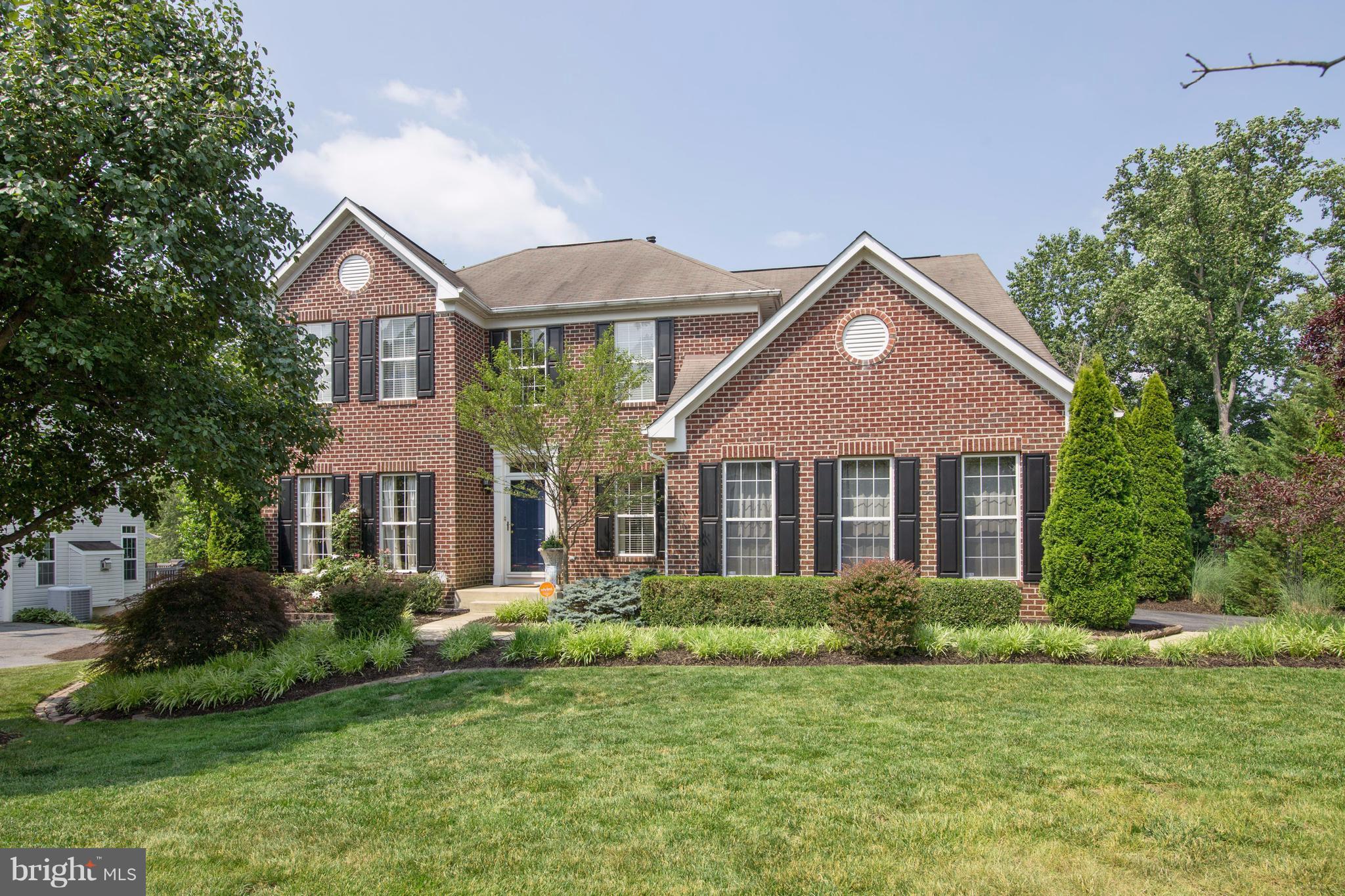 MARSHALEE WOODS - Residential