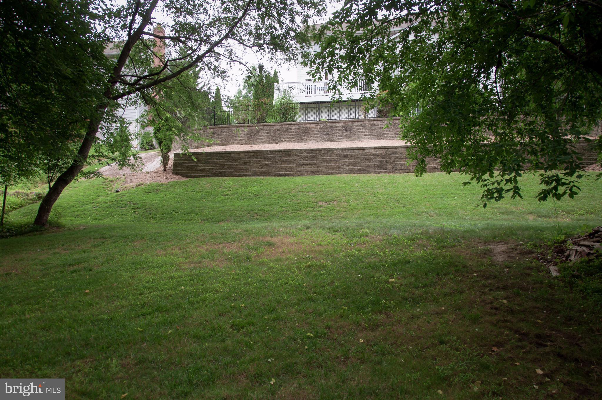 MARSHALEE WOODS - Residential