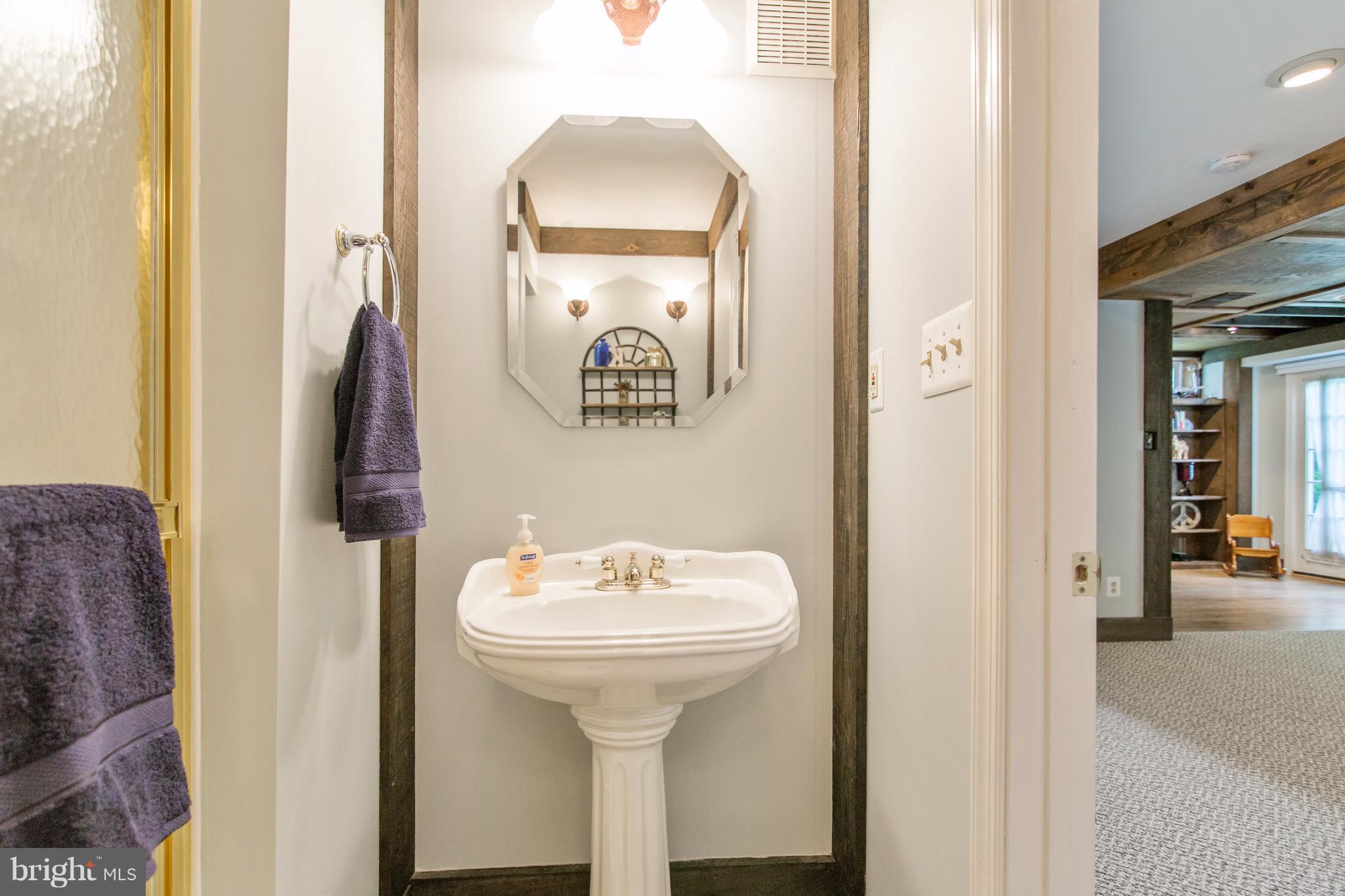 MARSHALEE WOODS - Residential