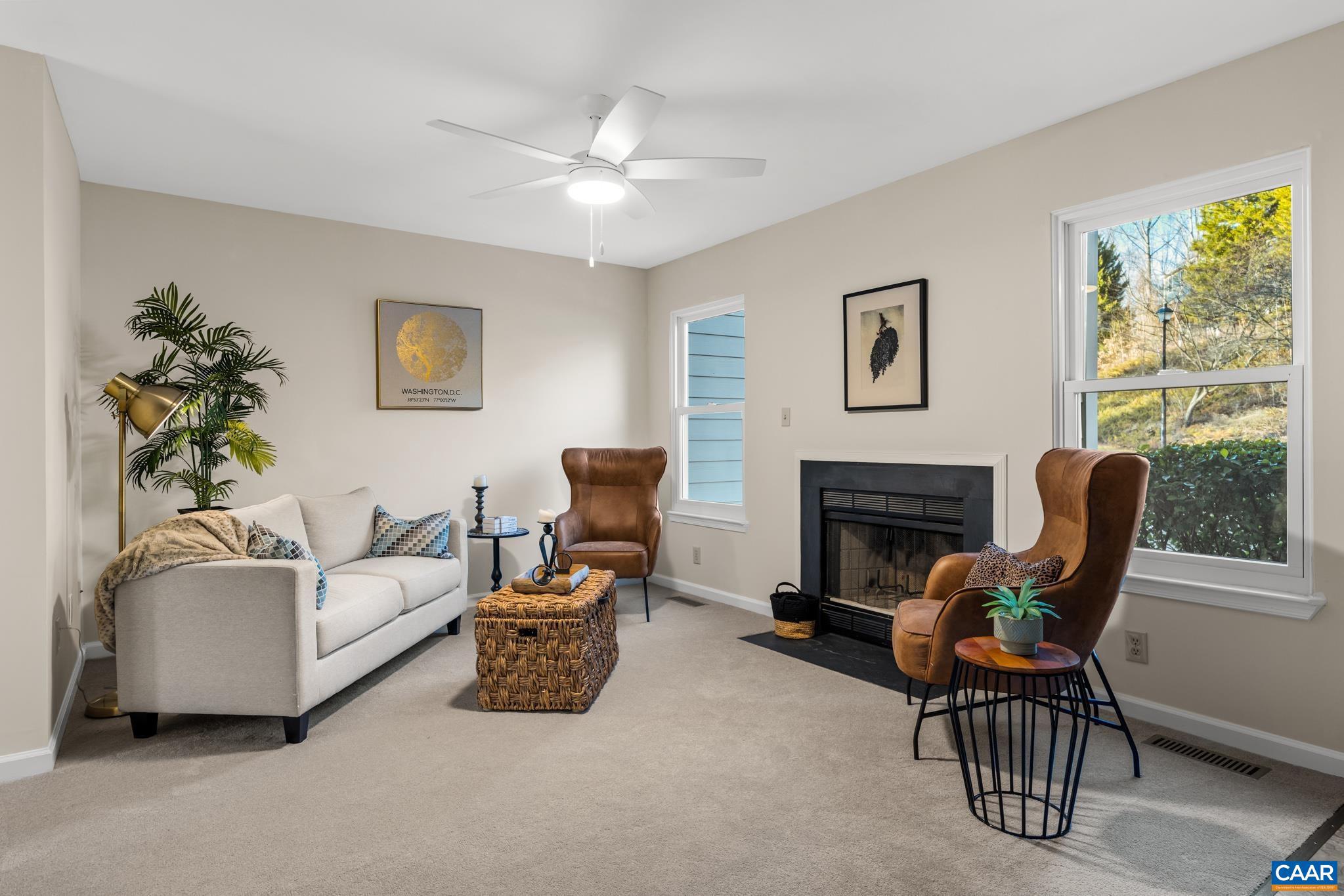 STONEHENGE - Residential