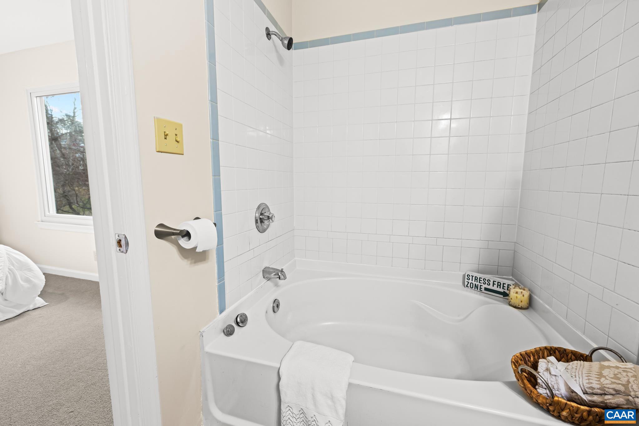 STONEHENGE - Residential