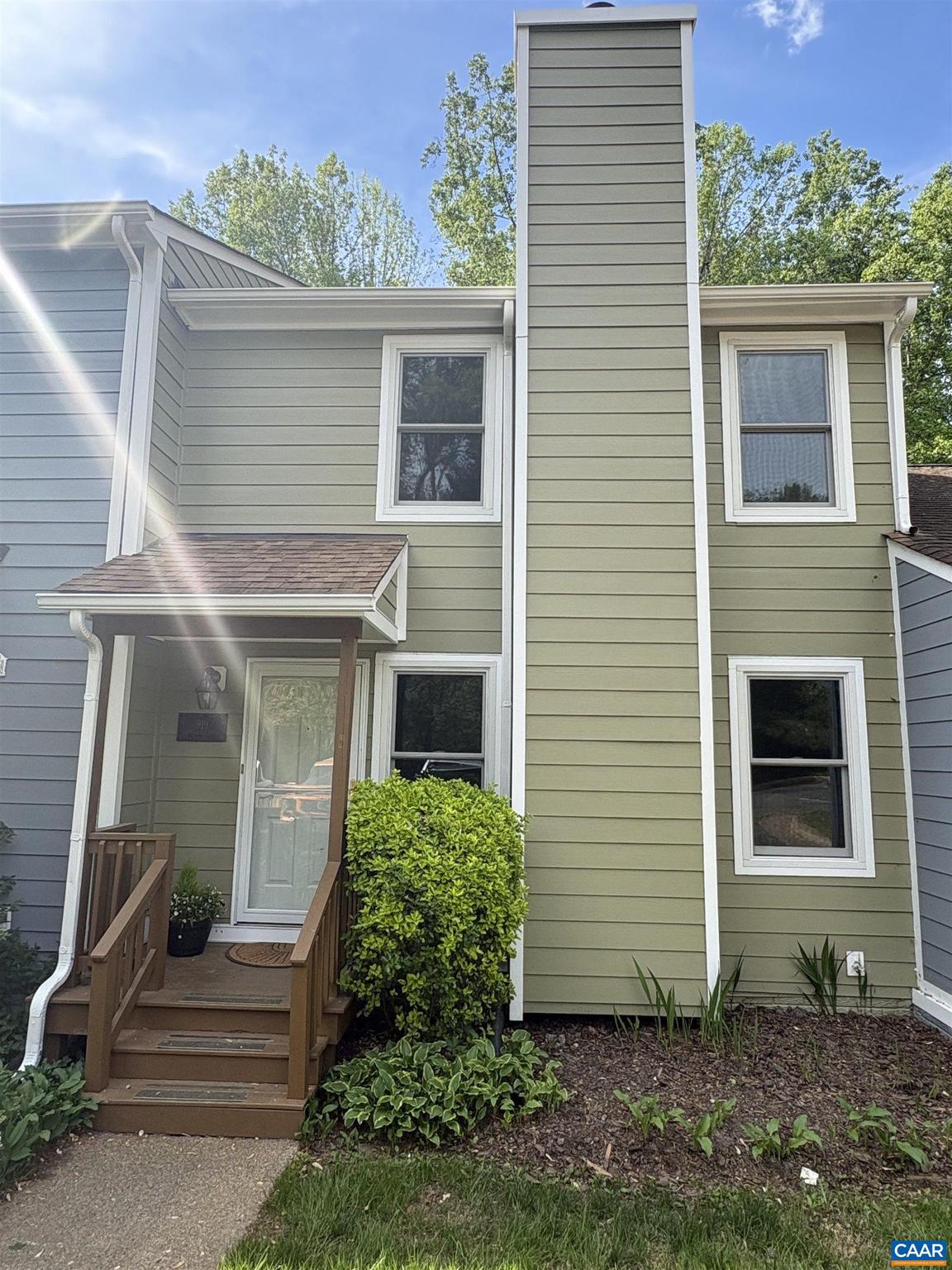 STONEHENGE - Residential