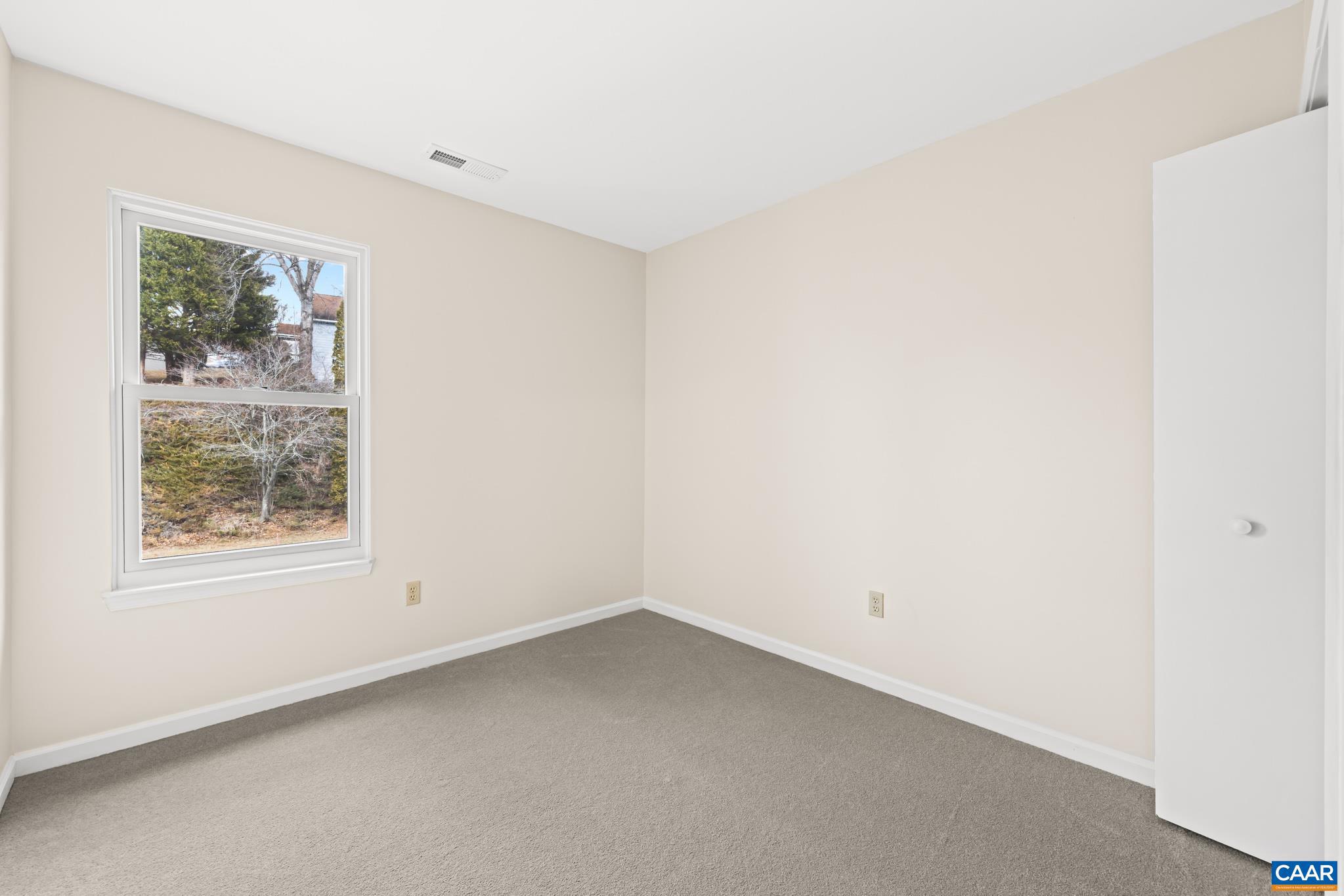 STONEHENGE - Residential