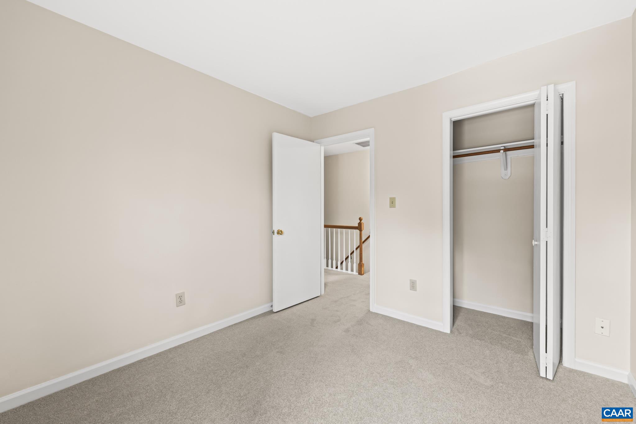 STONEHENGE - Residential