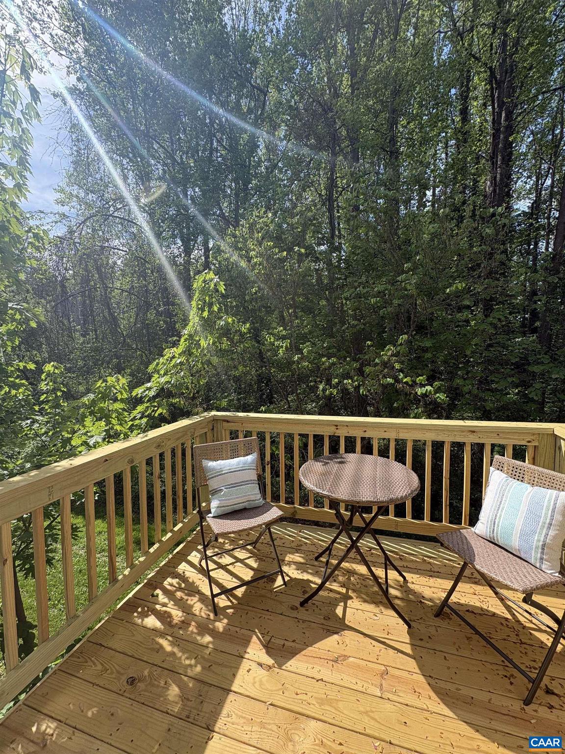 STONEHENGE - Residential