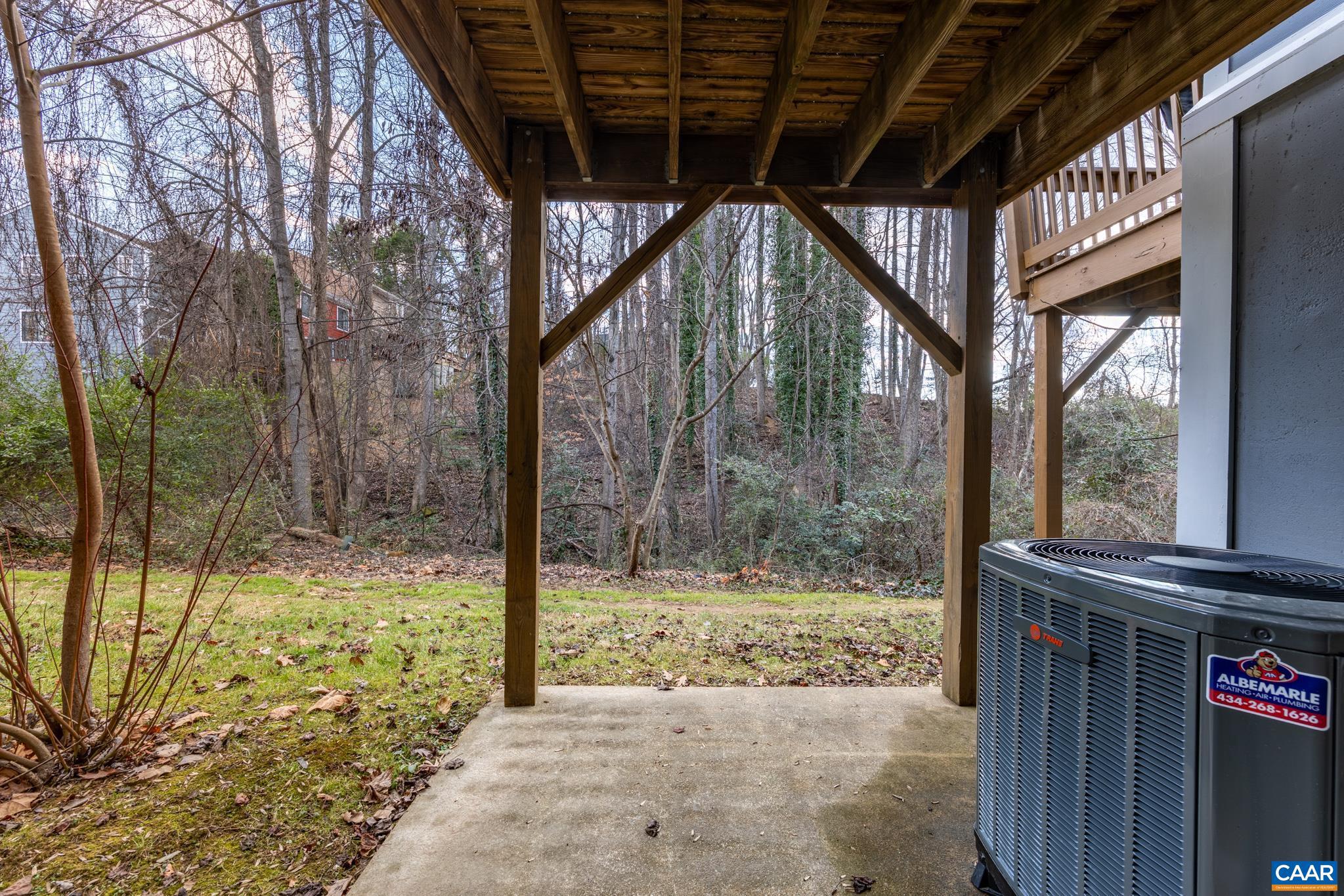 STONEHENGE - Residential