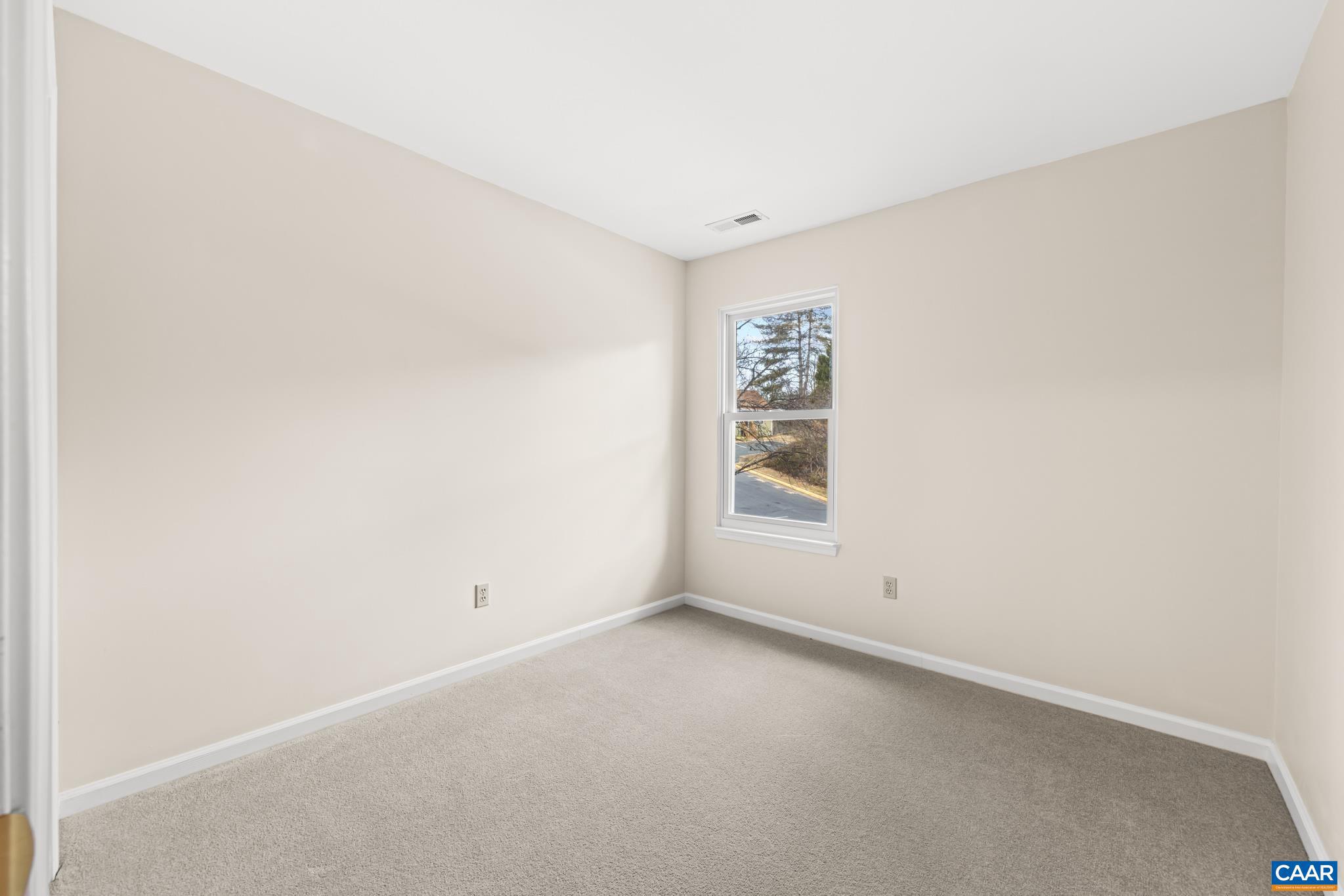 STONEHENGE - Residential