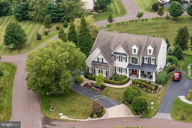 EST AT MILL CREEK - Residential