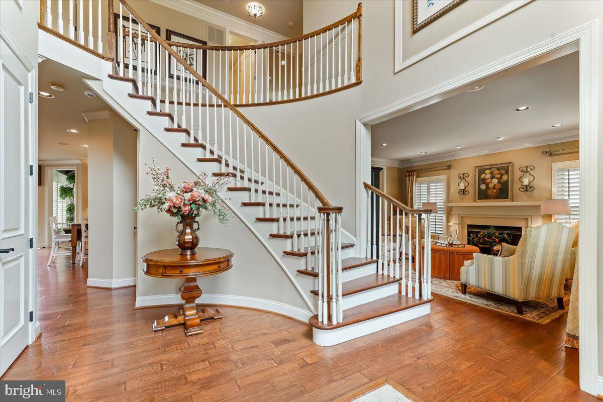 EST AT MILL CREEK - Residential