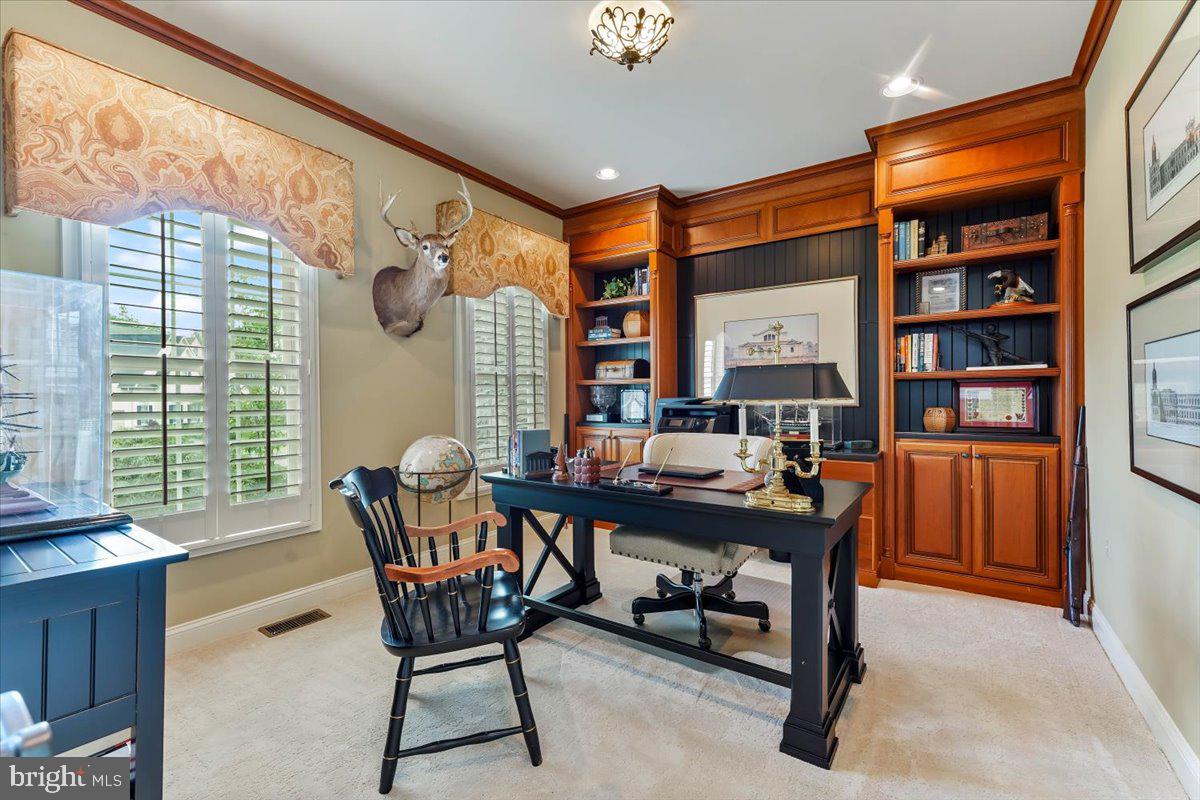 EST AT MILL CREEK - Residential