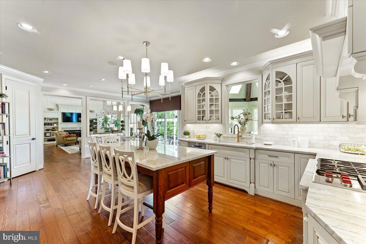 EST AT MILL CREEK - Residential