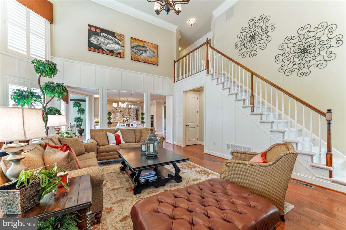 EST AT MILL CREEK - Residential