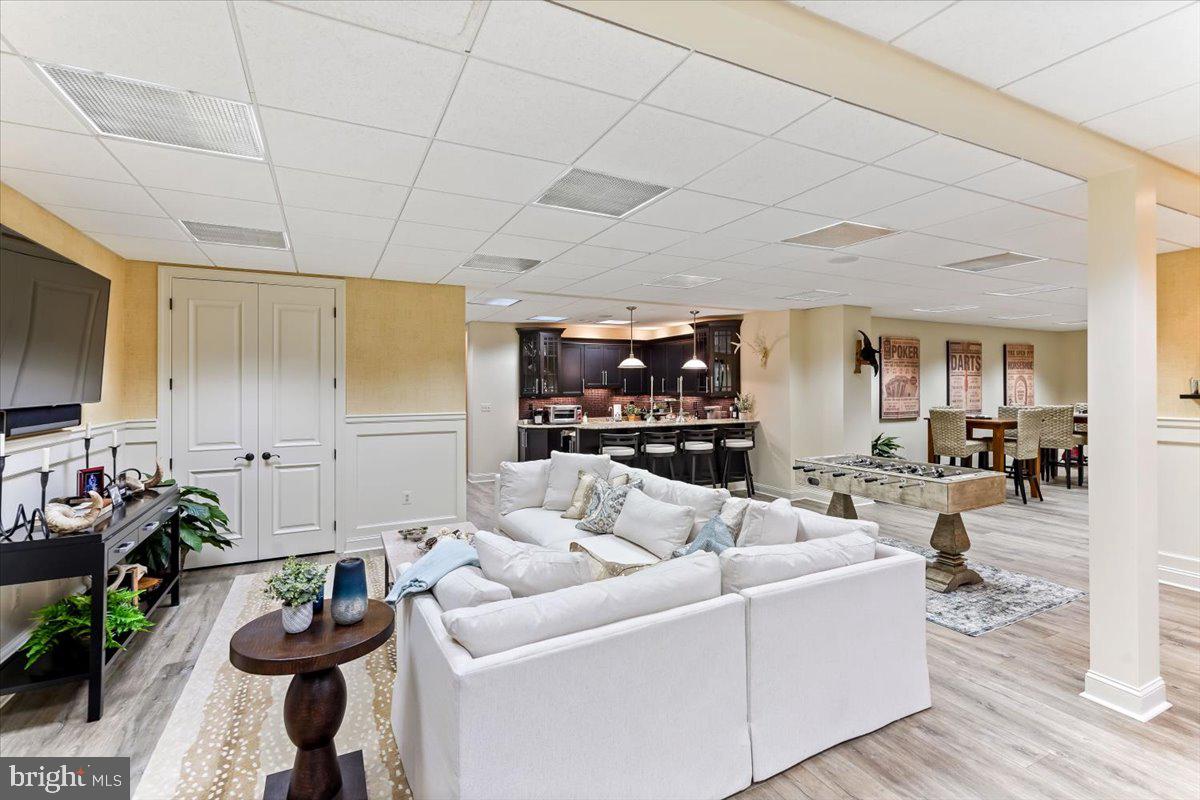 EST AT MILL CREEK - Residential