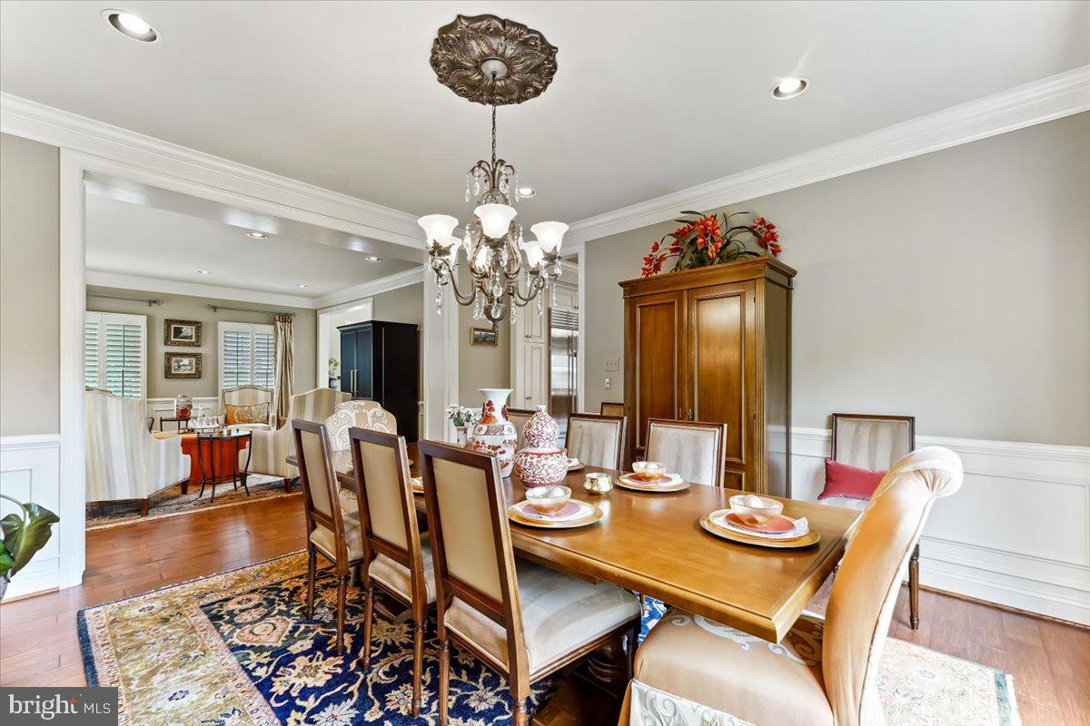 EST AT MILL CREEK - Residential