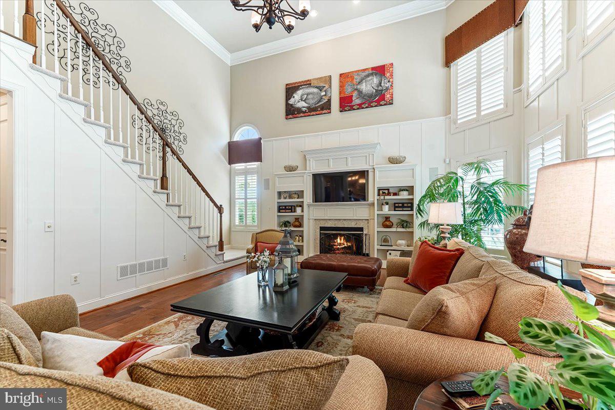 EST AT MILL CREEK - Residential