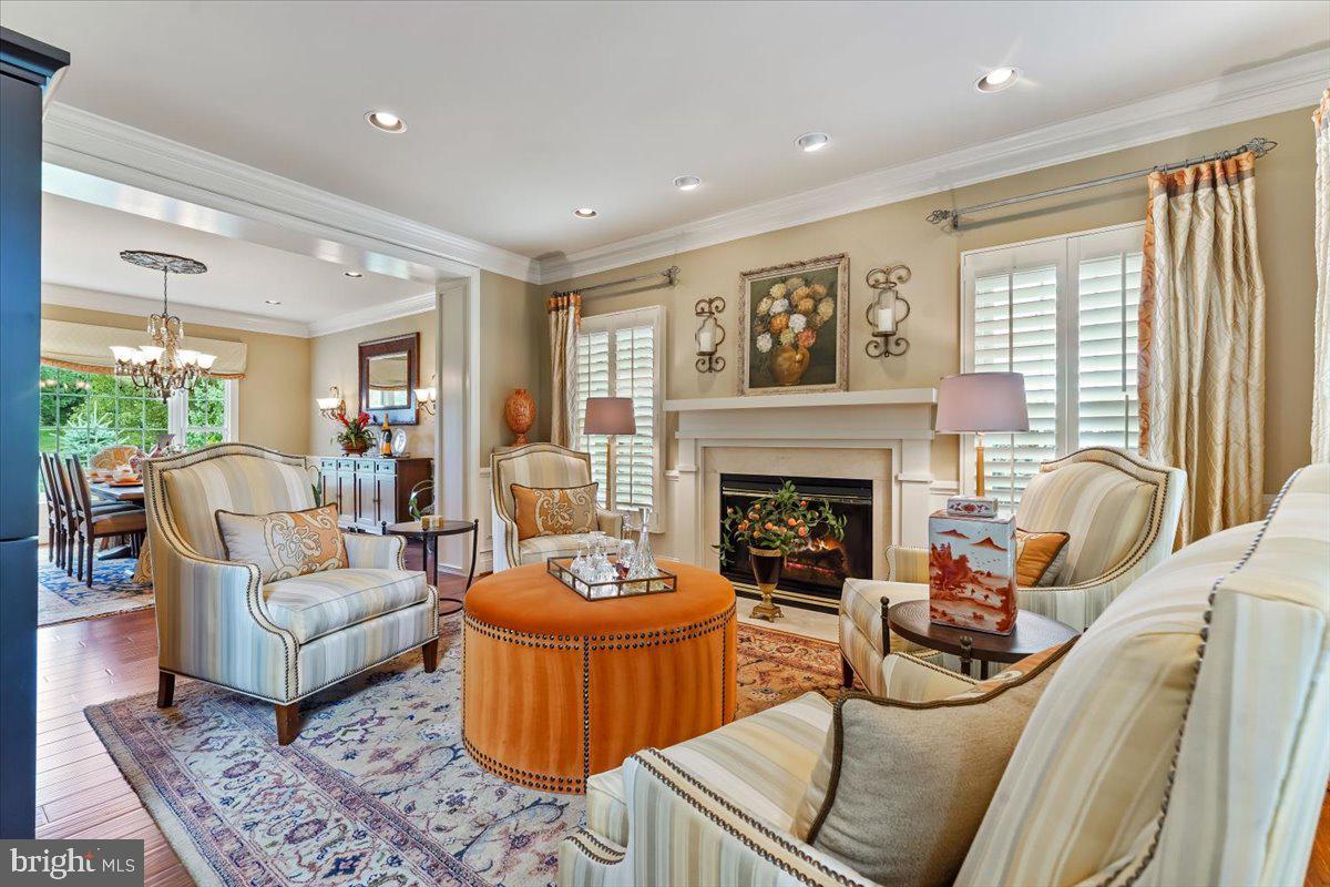 EST AT MILL CREEK - Residential