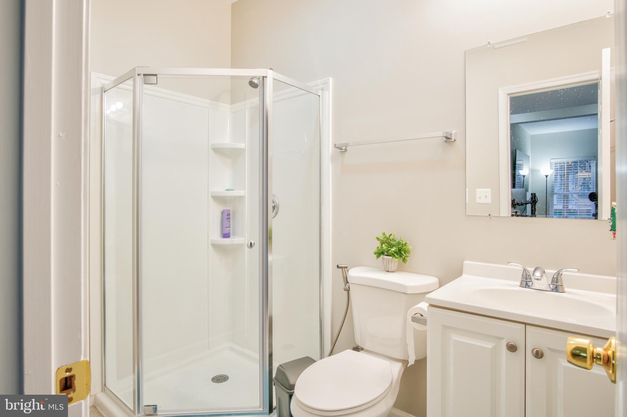 SOUTH RIDING - Residential Lease