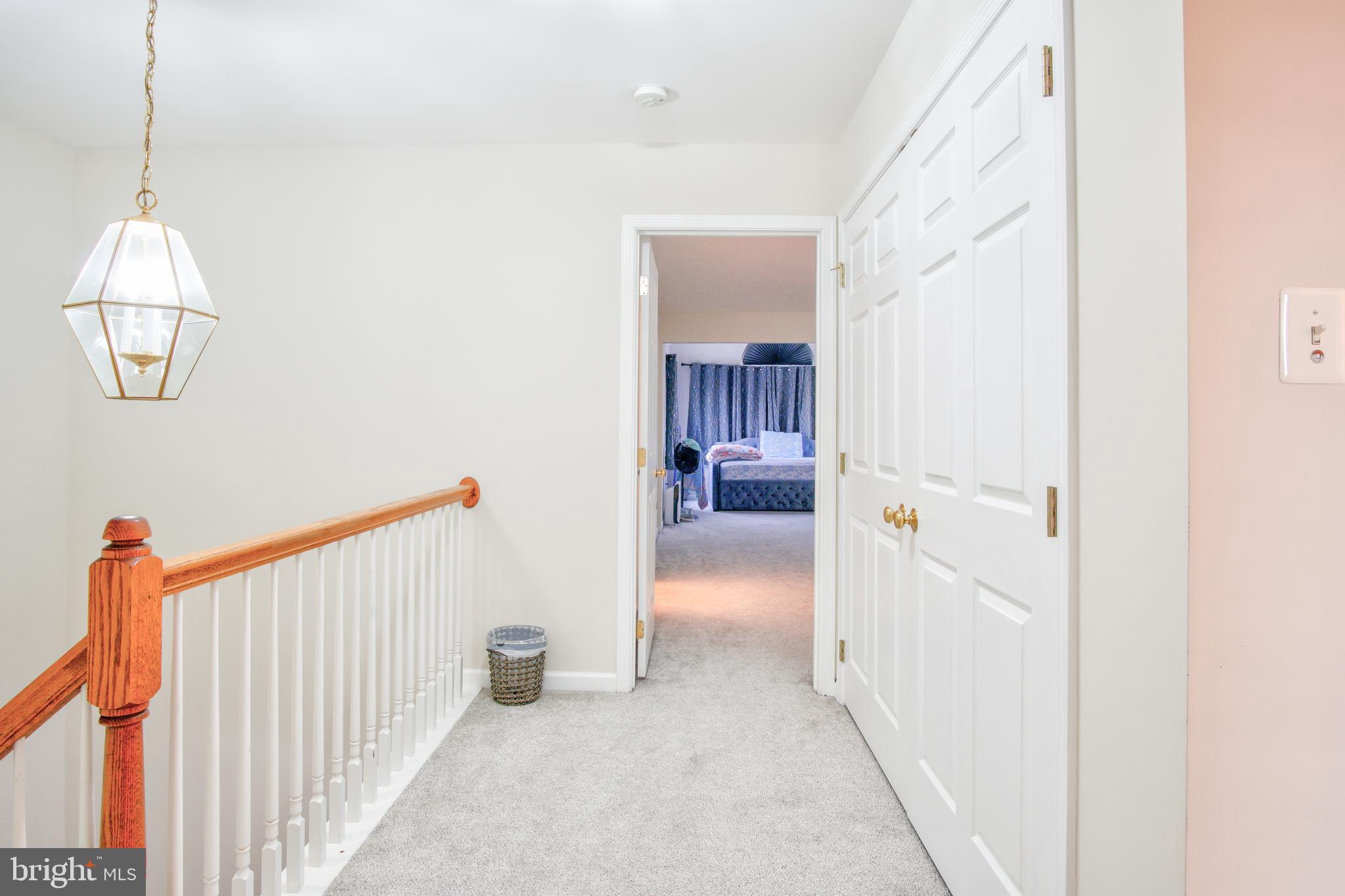 SOUTH RIDING - Residential Lease