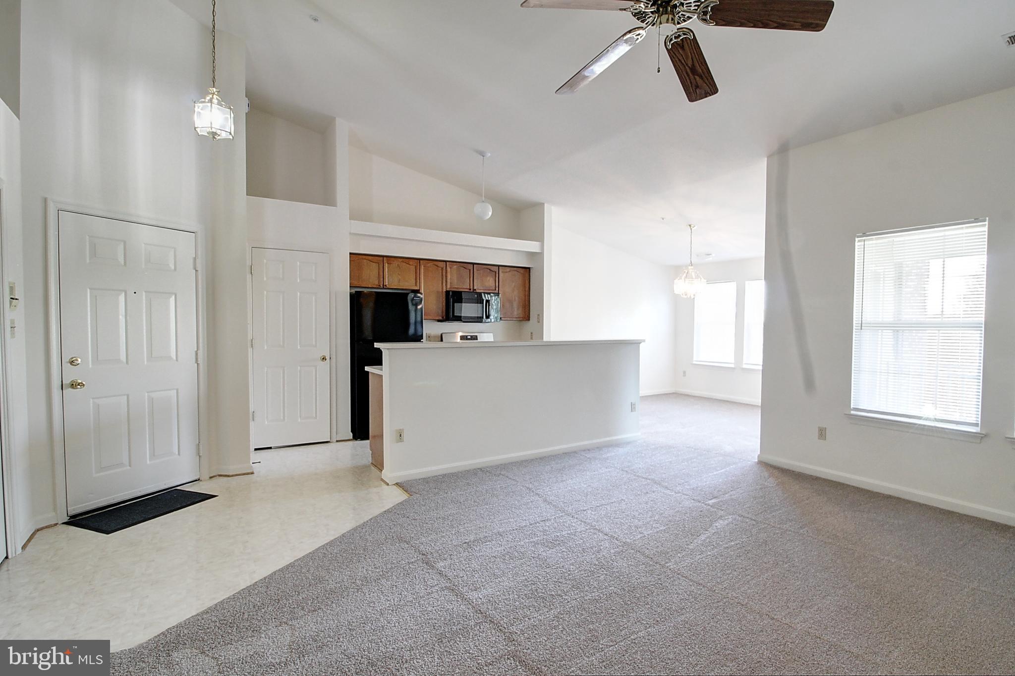 2402 ELLSWORTH WAY 3C