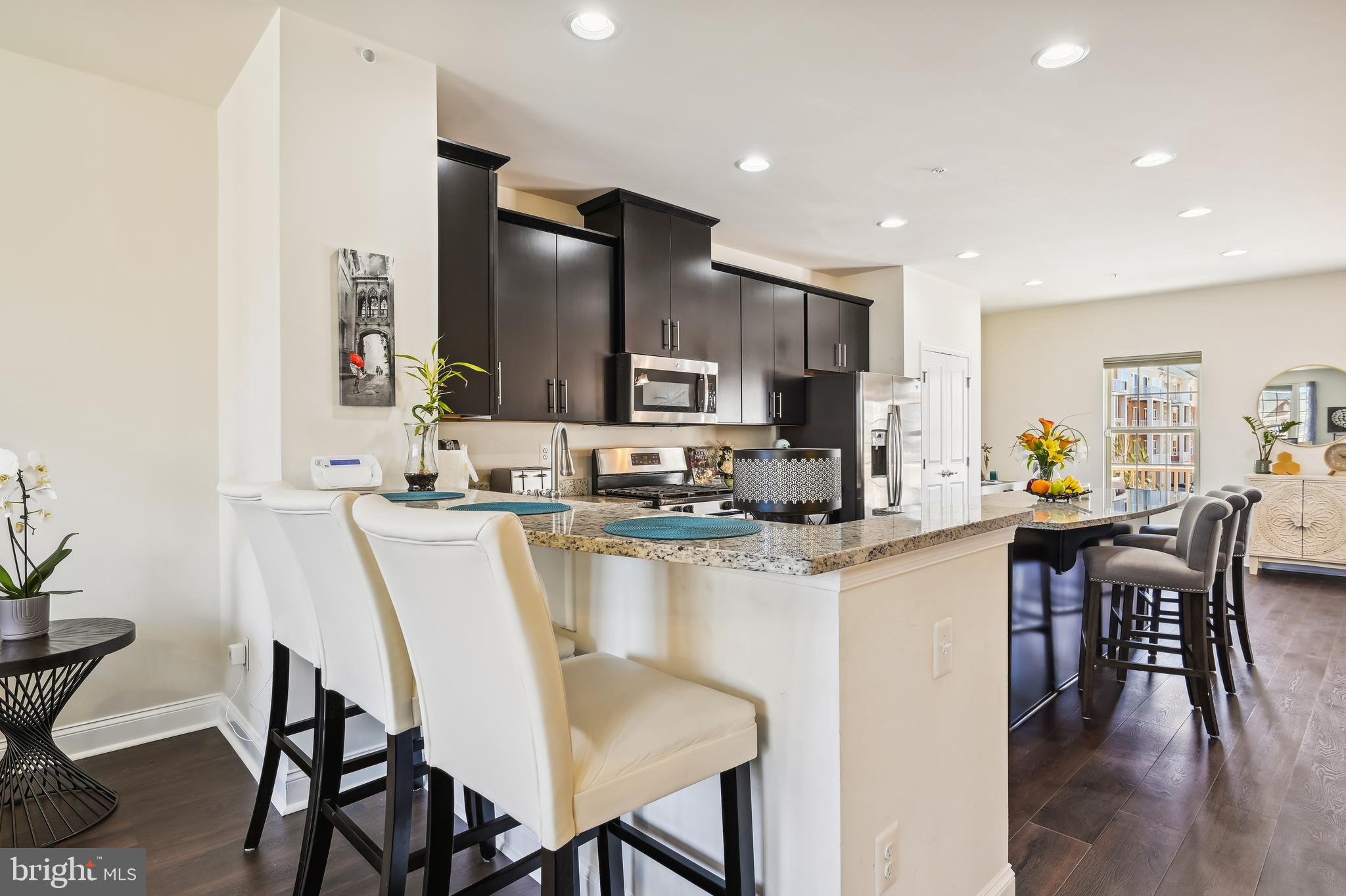 WESTSIDE - Residential