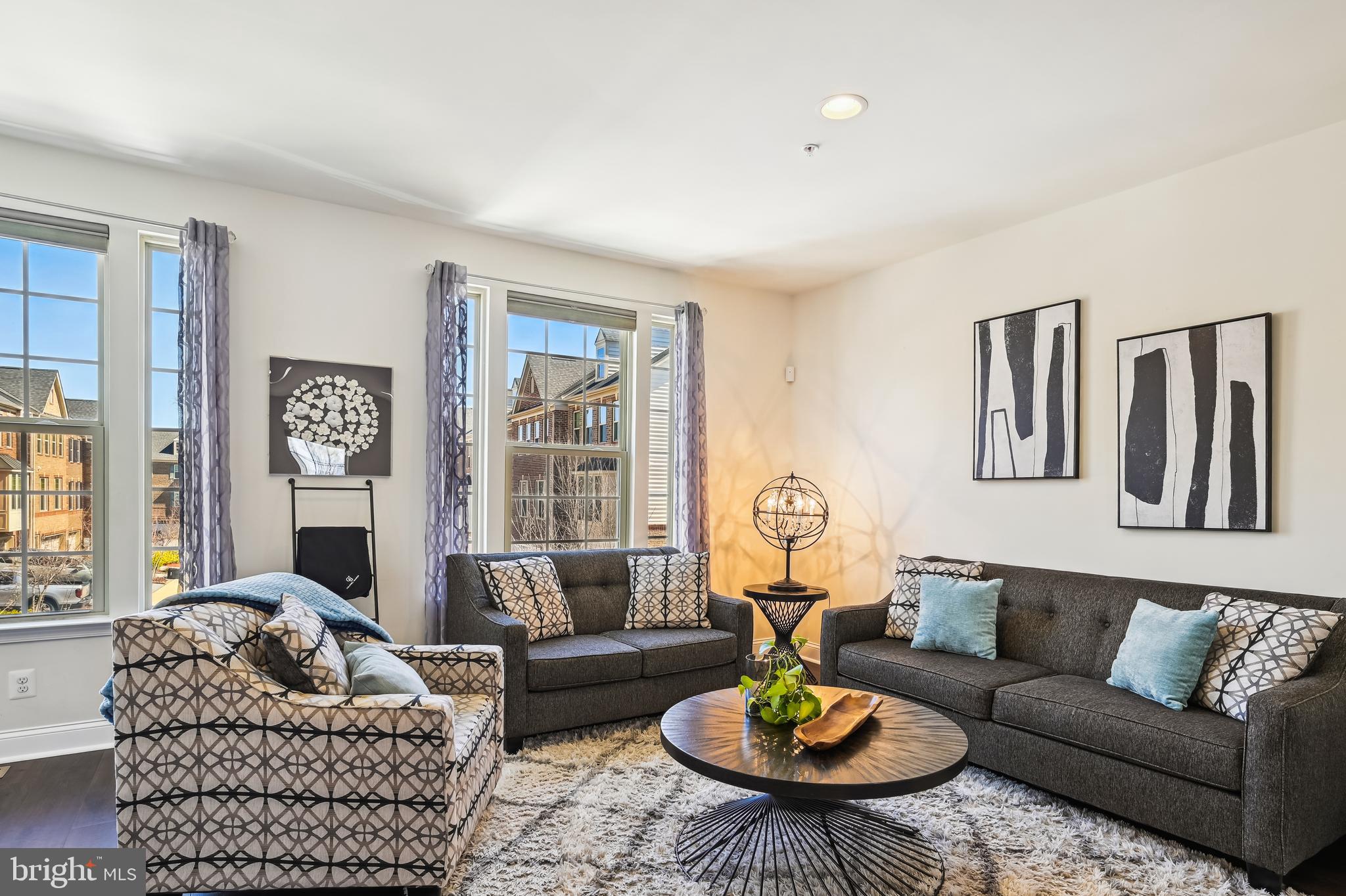 WESTSIDE - Residential