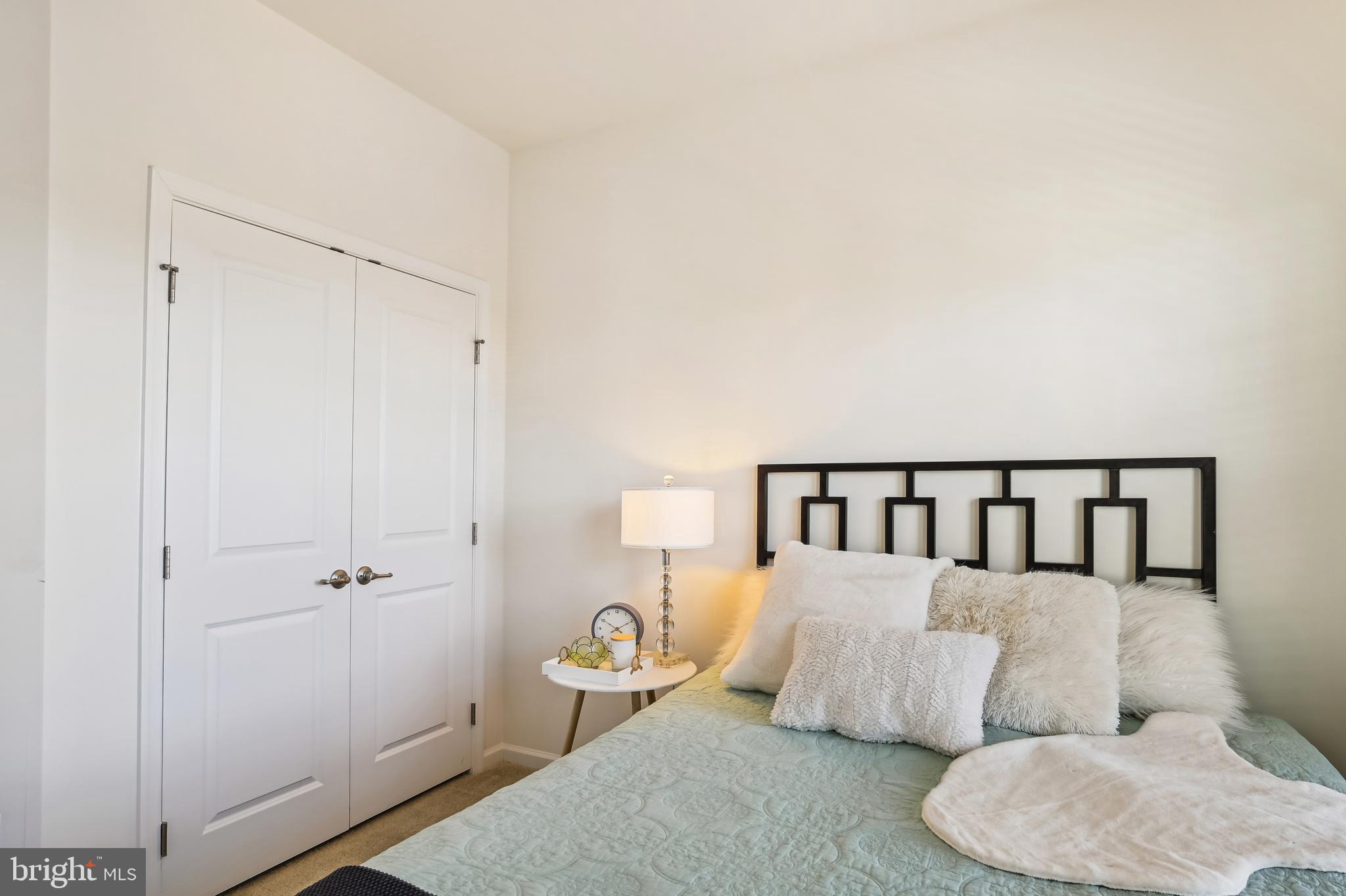 WESTSIDE - Residential