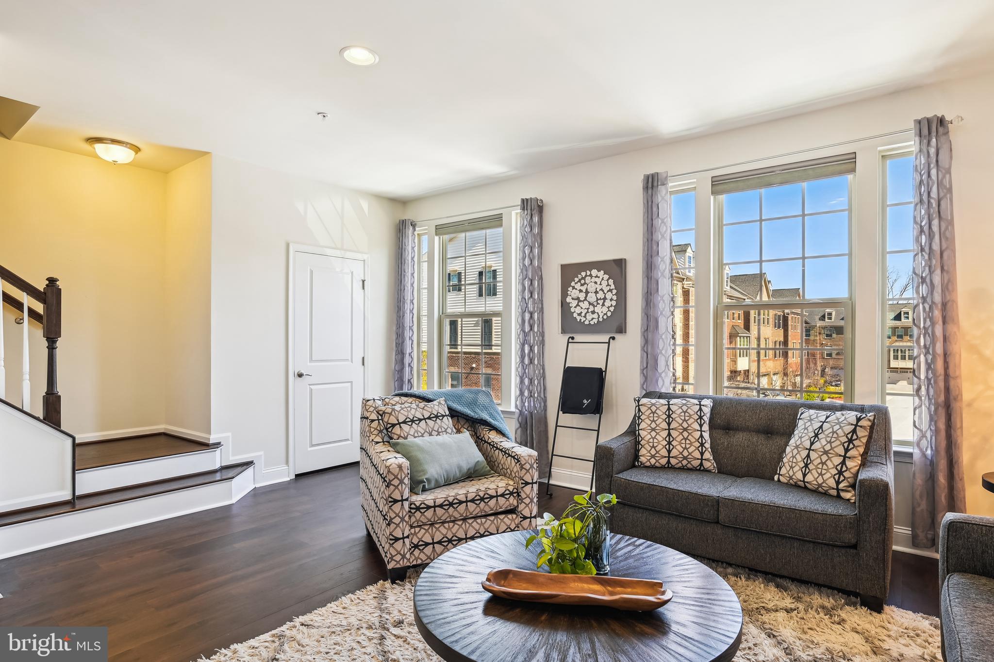 WESTSIDE - Residential