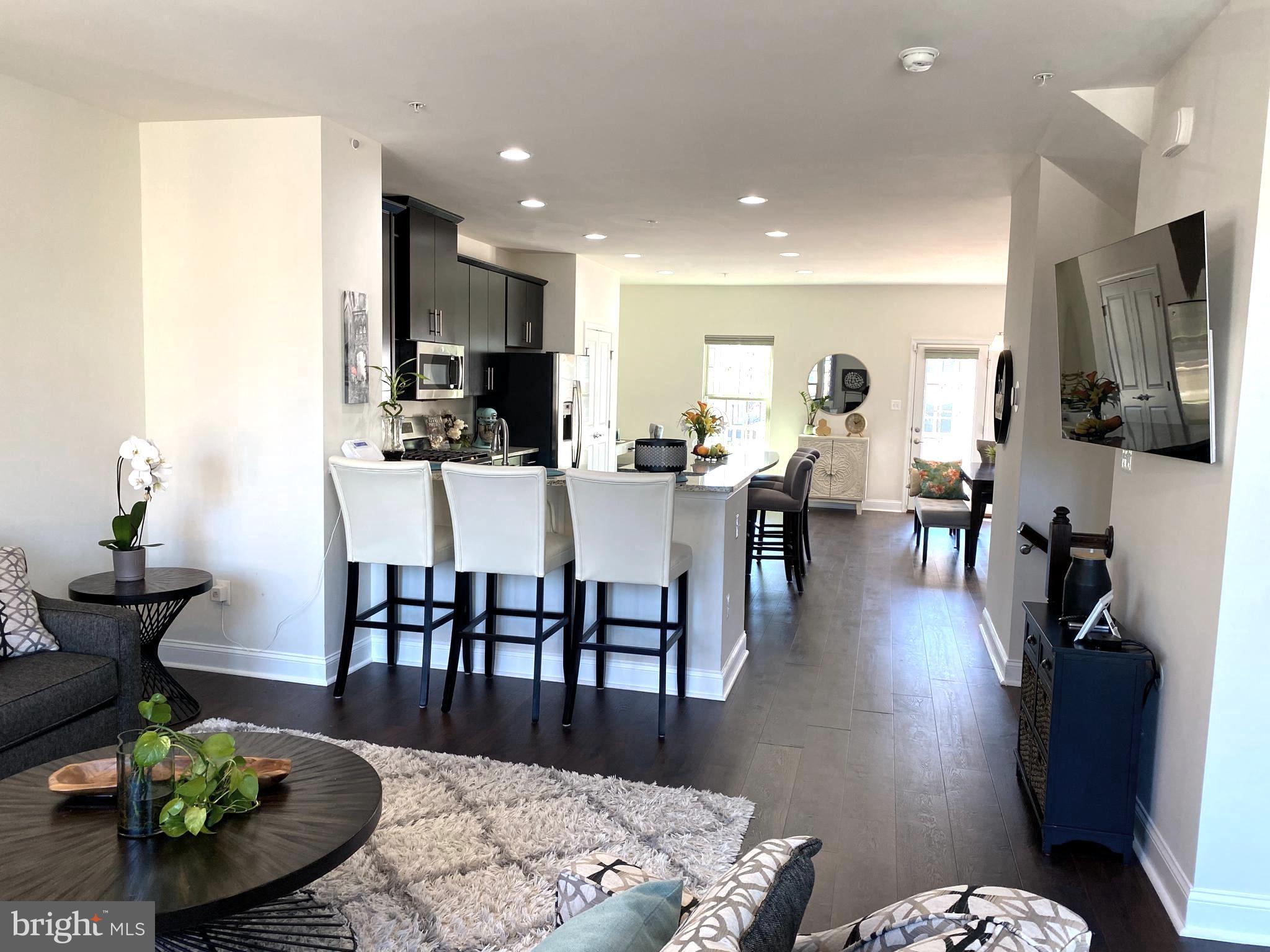 WESTSIDE - Residential