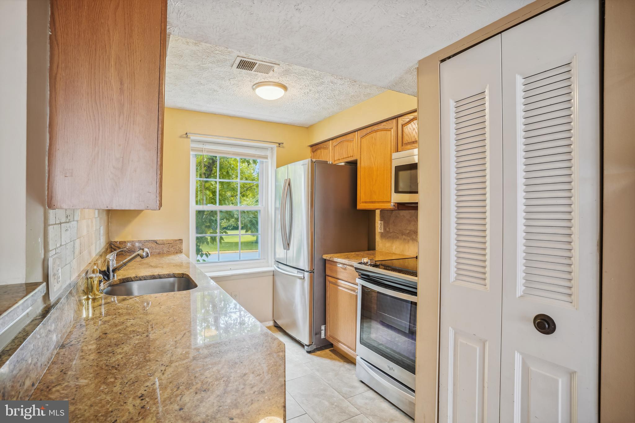 NEWINGTON HEIGHTS - Residential Lease