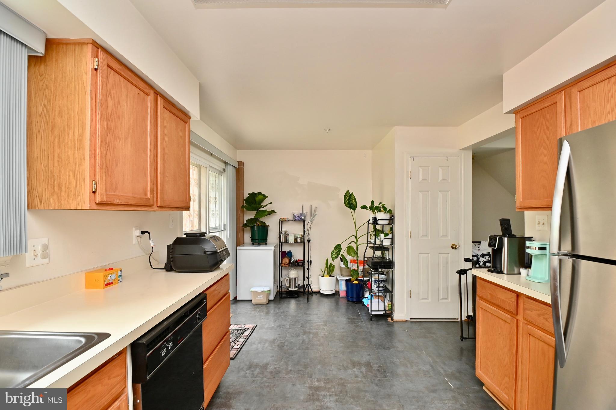 REGENCY MEADOWS - Residential