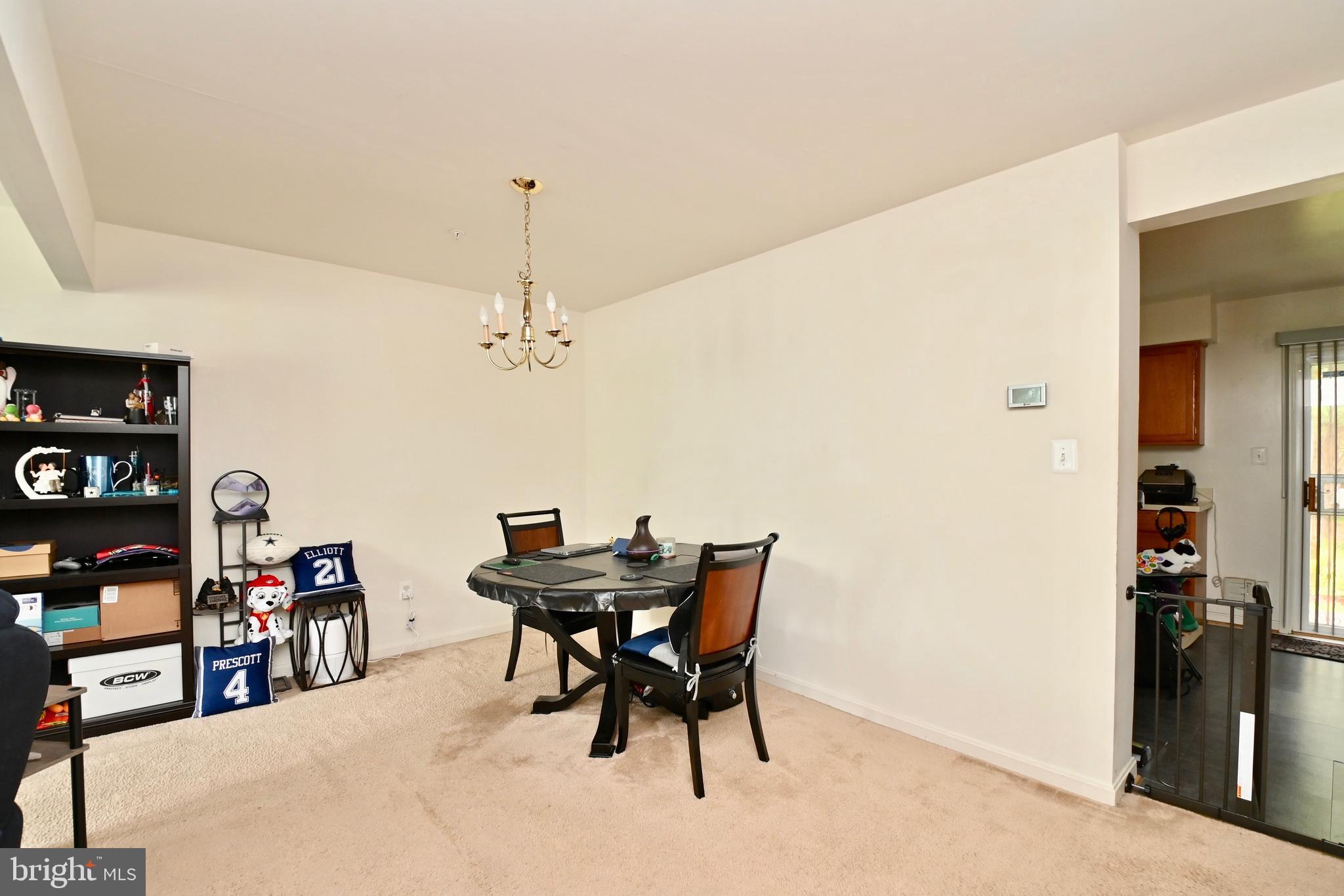 REGENCY MEADOWS - Residential