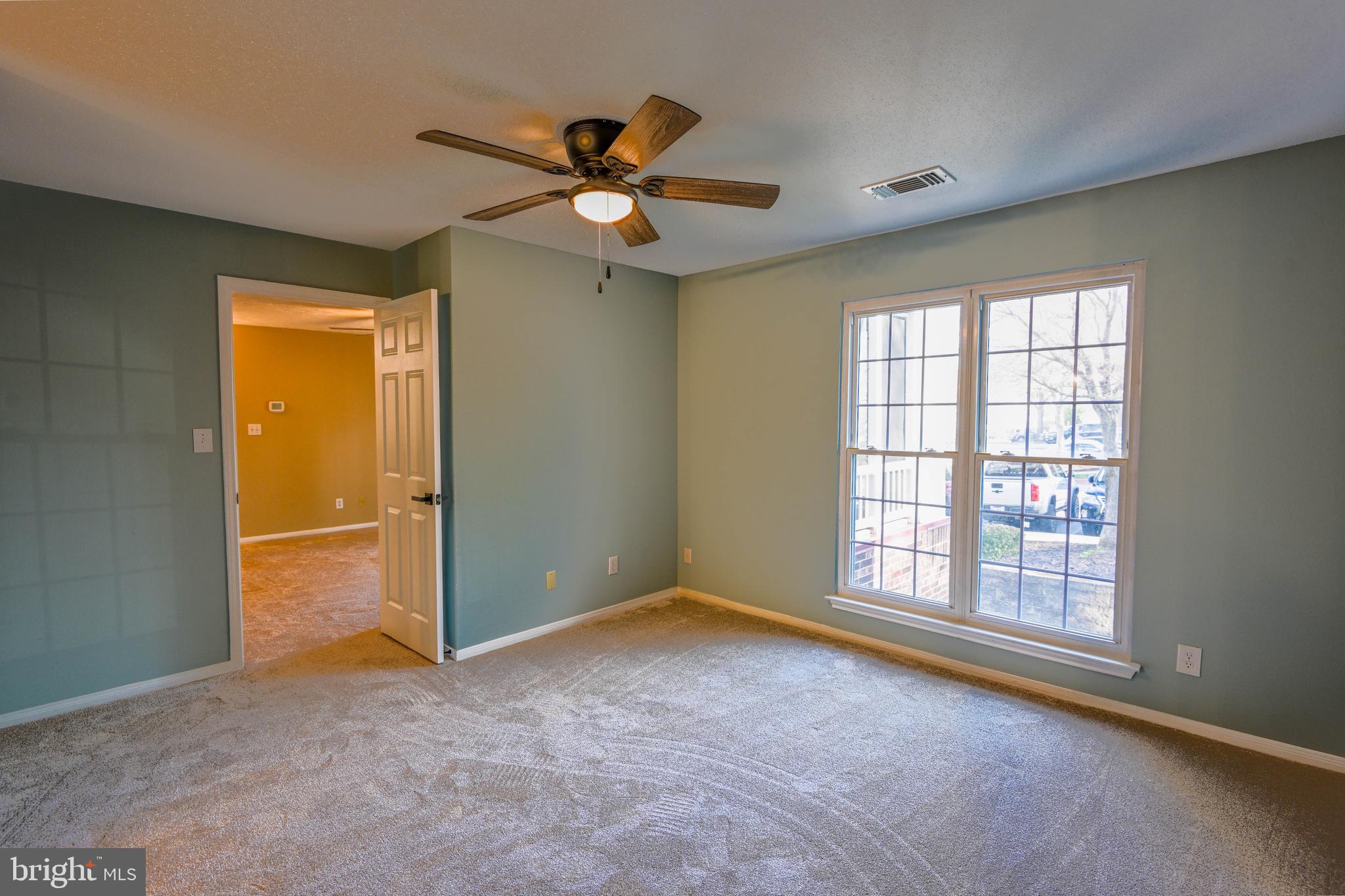 ENGLISH COUNTRY MANOR - Residential