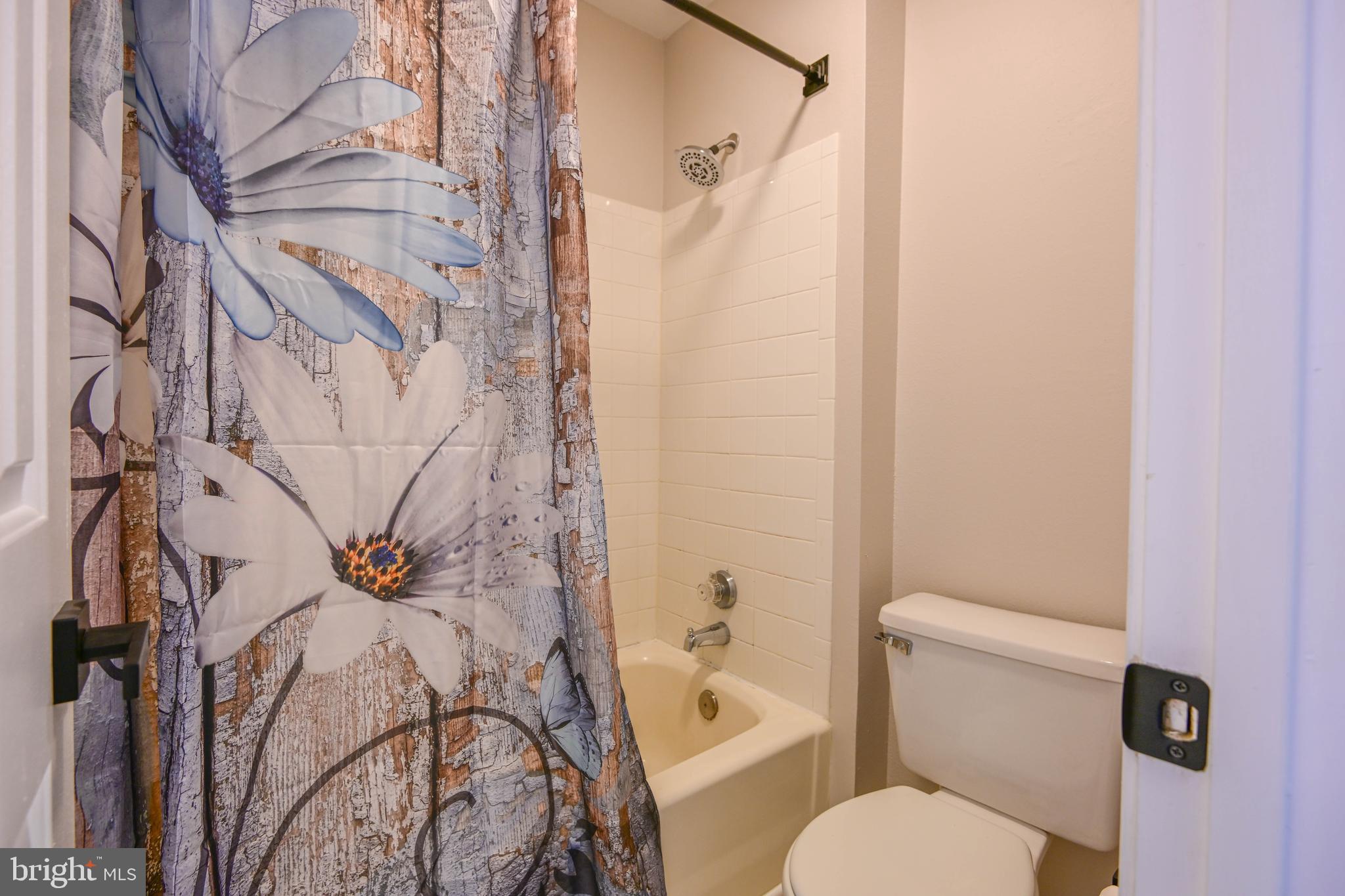 ENGLISH COUNTRY MANOR - Residential