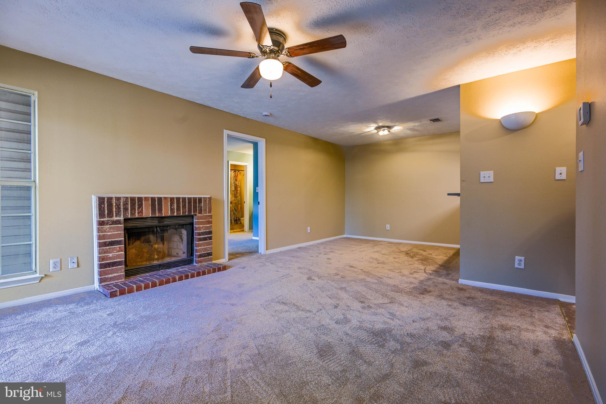 ENGLISH COUNTRY MANOR - Residential