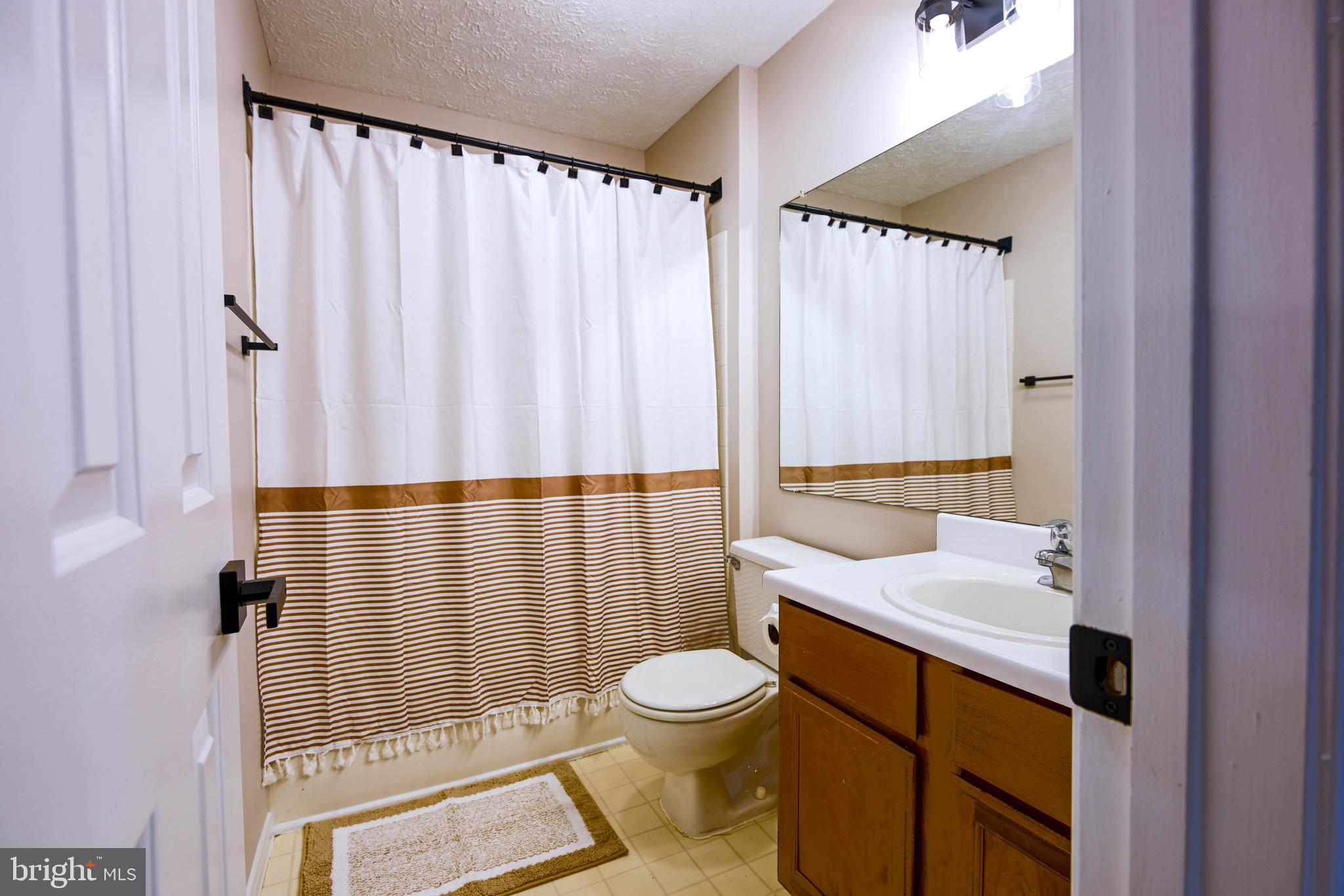 ENGLISH COUNTRY MANOR - Residential