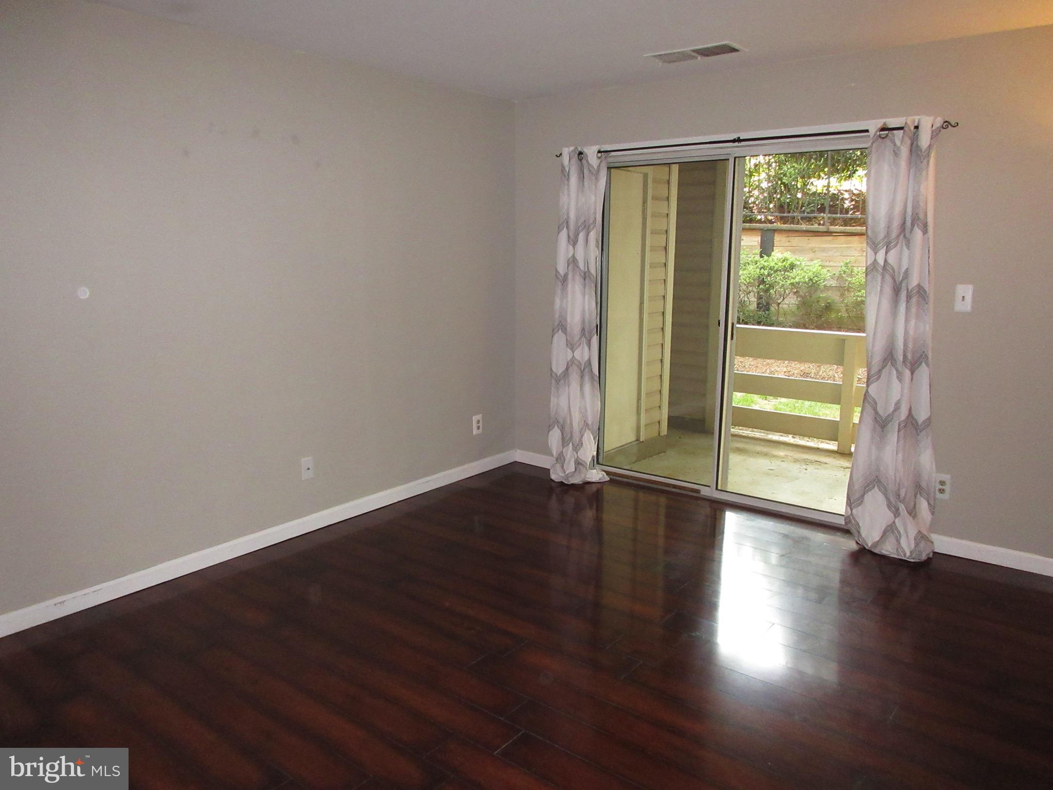 REYNOLDS PROSPECT - Residential Lease