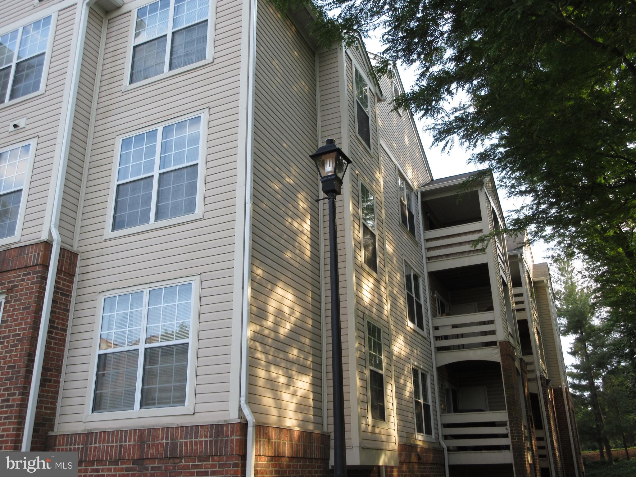 REYNOLDS PROSPECT - Residential Lease