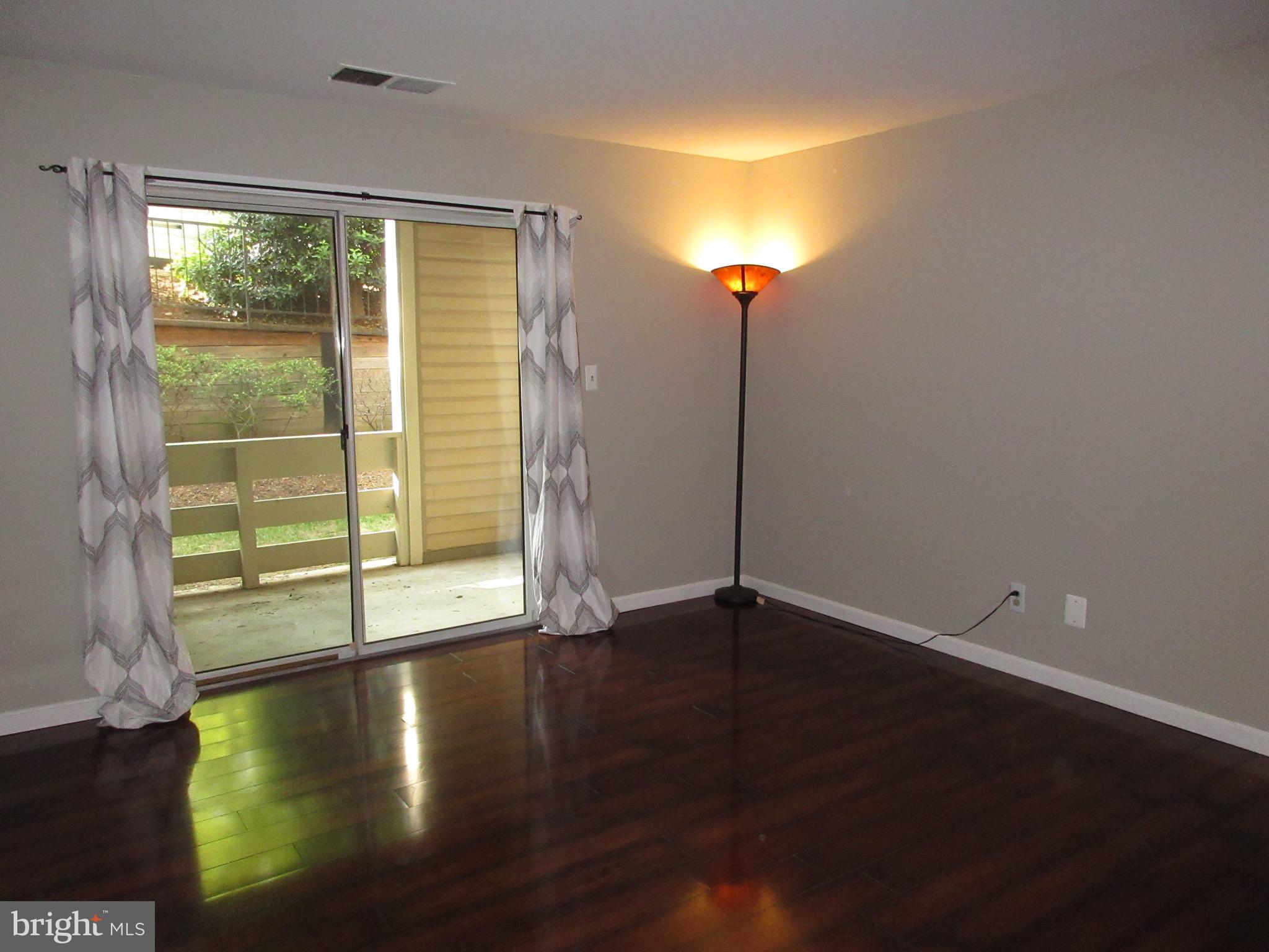 REYNOLDS PROSPECT - Residential Lease