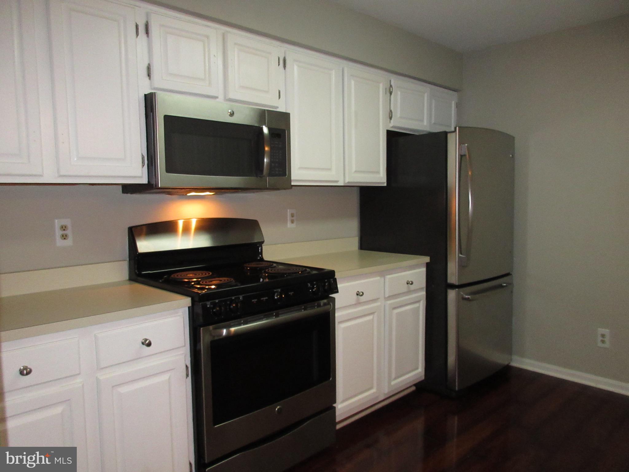 REYNOLDS PROSPECT - Residential Lease