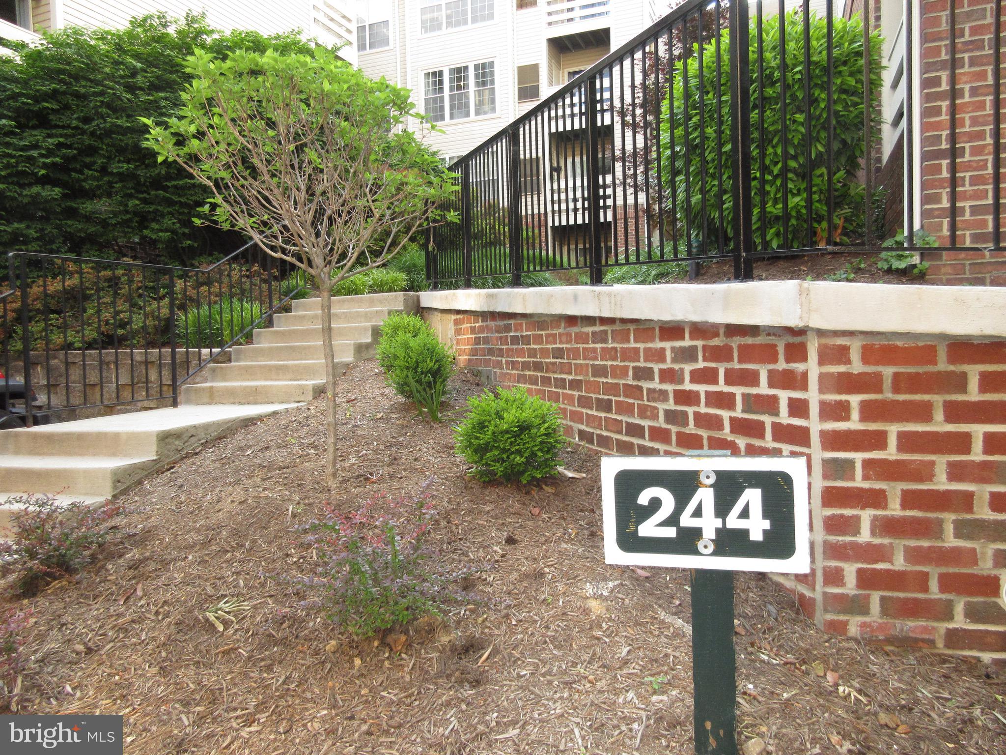 REYNOLDS PROSPECT - Residential Lease