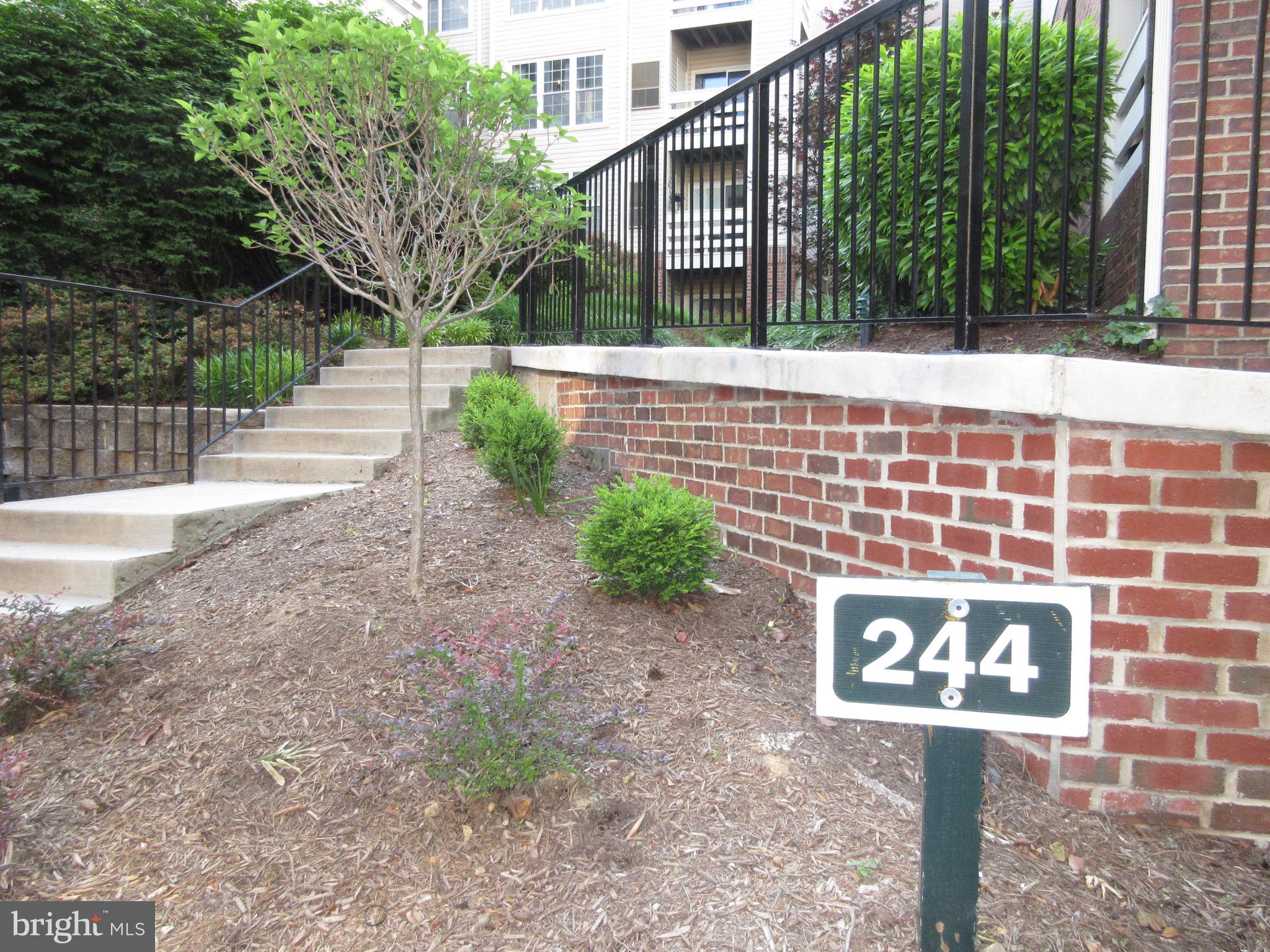 REYNOLDS PROSPECT - Residential Lease