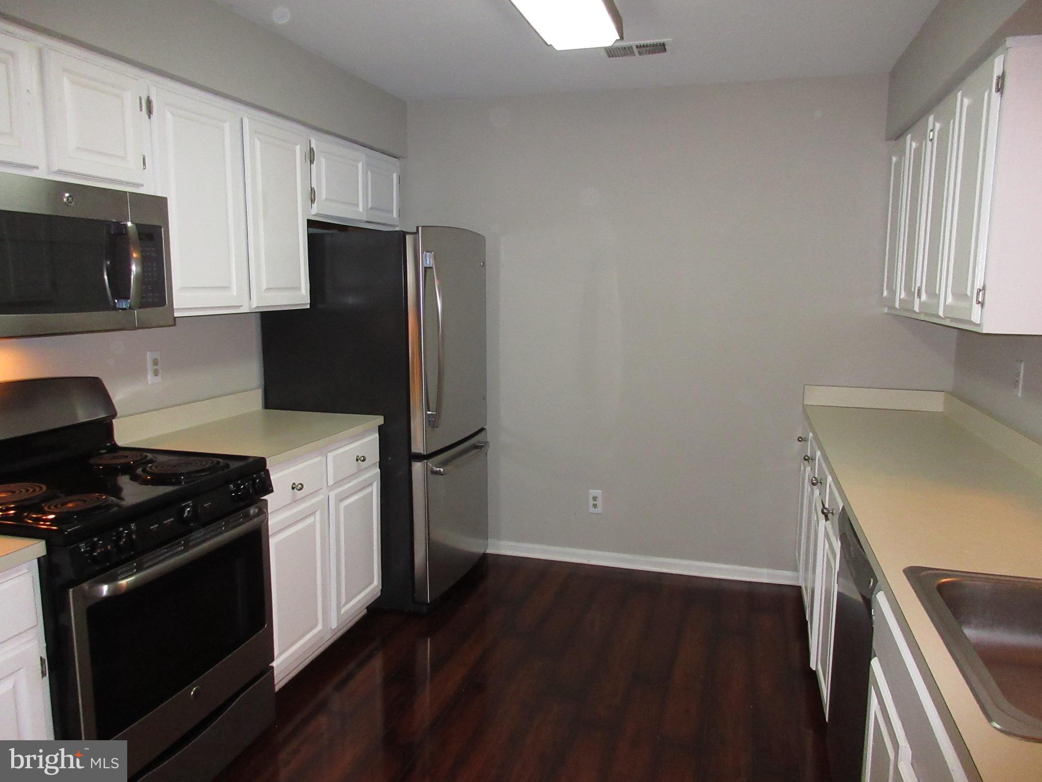 REYNOLDS PROSPECT - Residential Lease