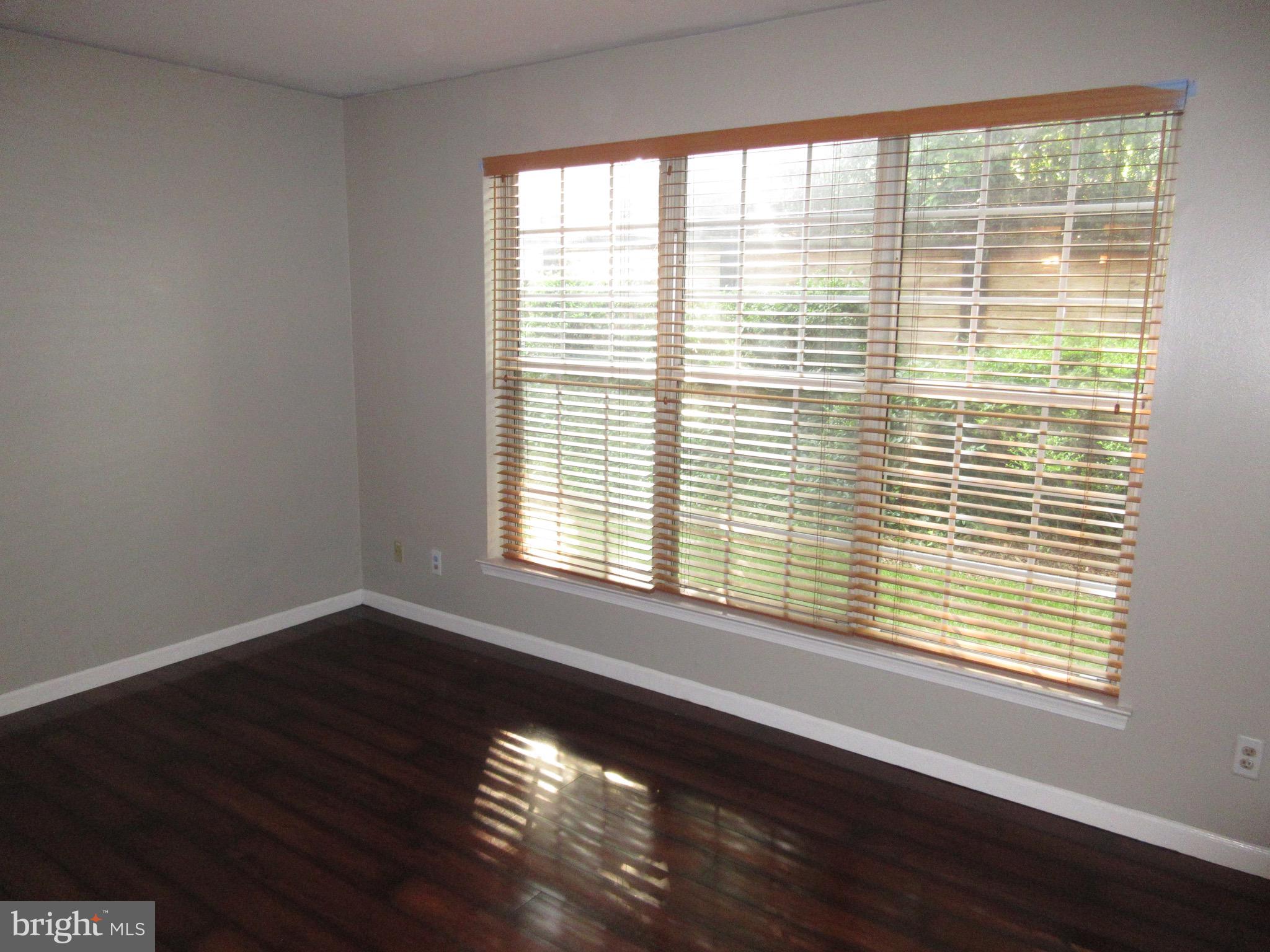 REYNOLDS PROSPECT - Residential Lease