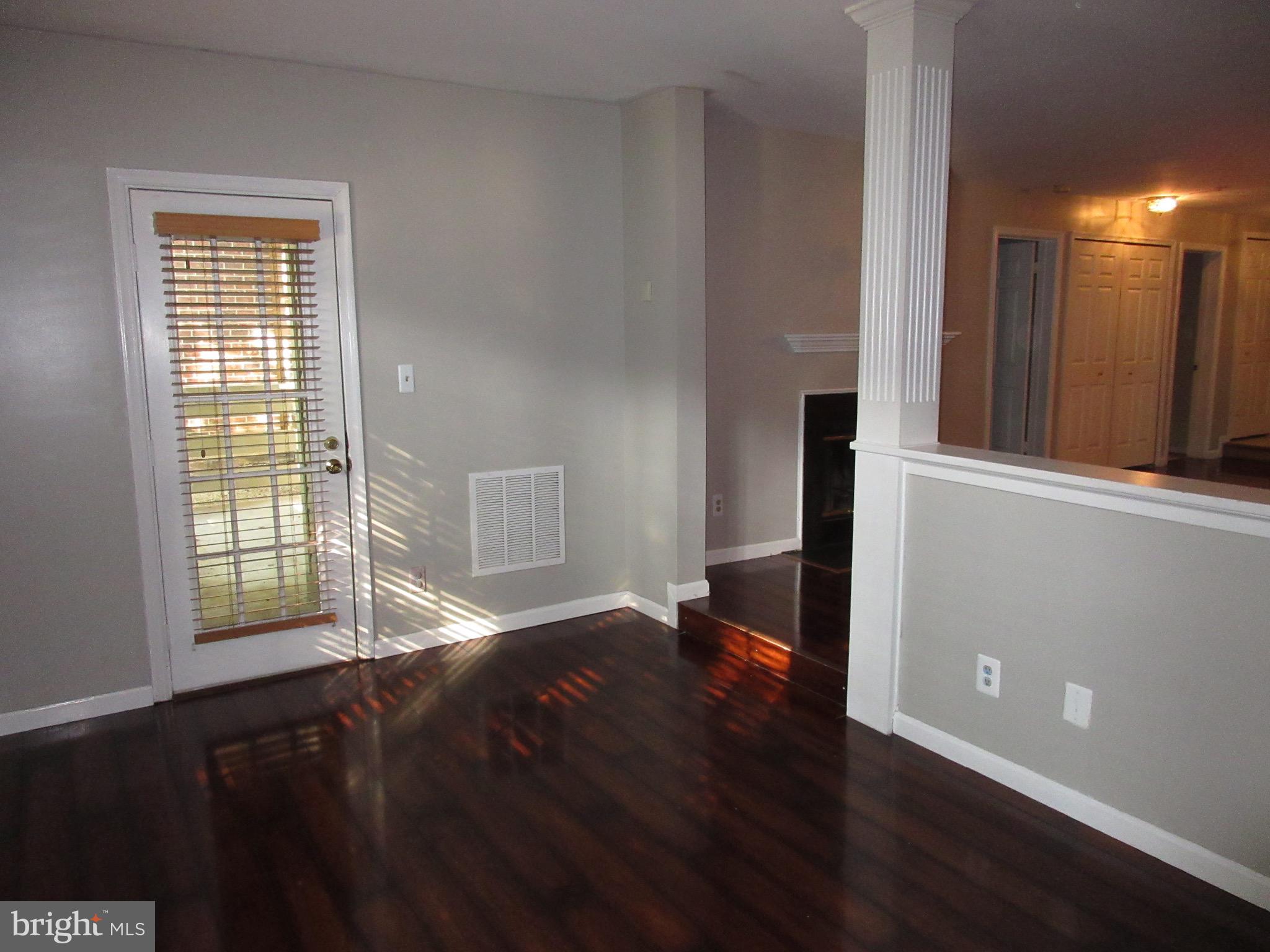 REYNOLDS PROSPECT - Residential Lease