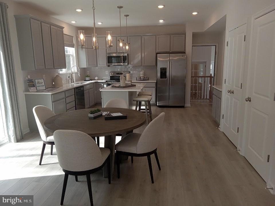 AUGUSTA - Residential